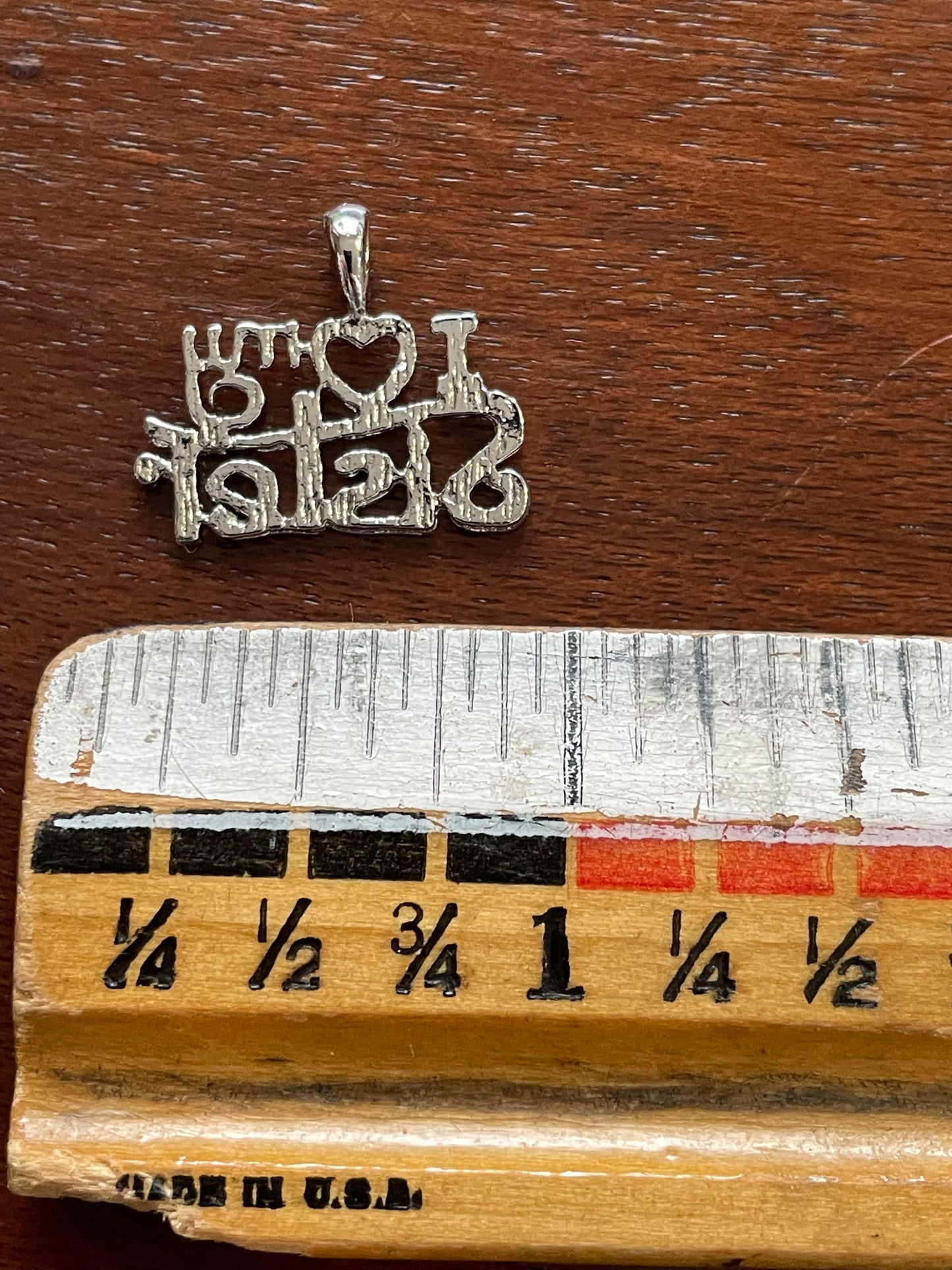 Silver Tone I Love My Sister Charm Pendant