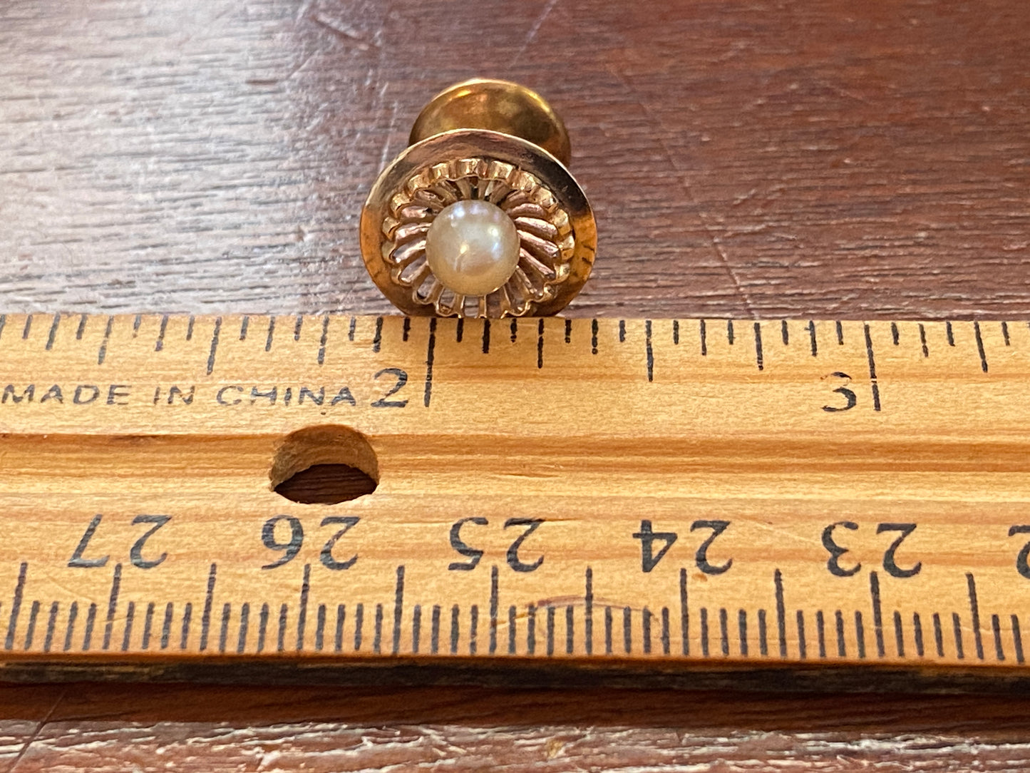 Vintage 14k Yellow Gold 5.4mm Pearl Tie Tack