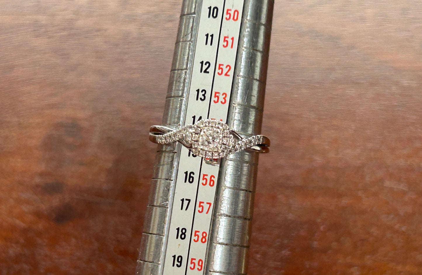 10k White Gold .25ctw Diamond Engagement Ring Sz 6.75 Signed JX