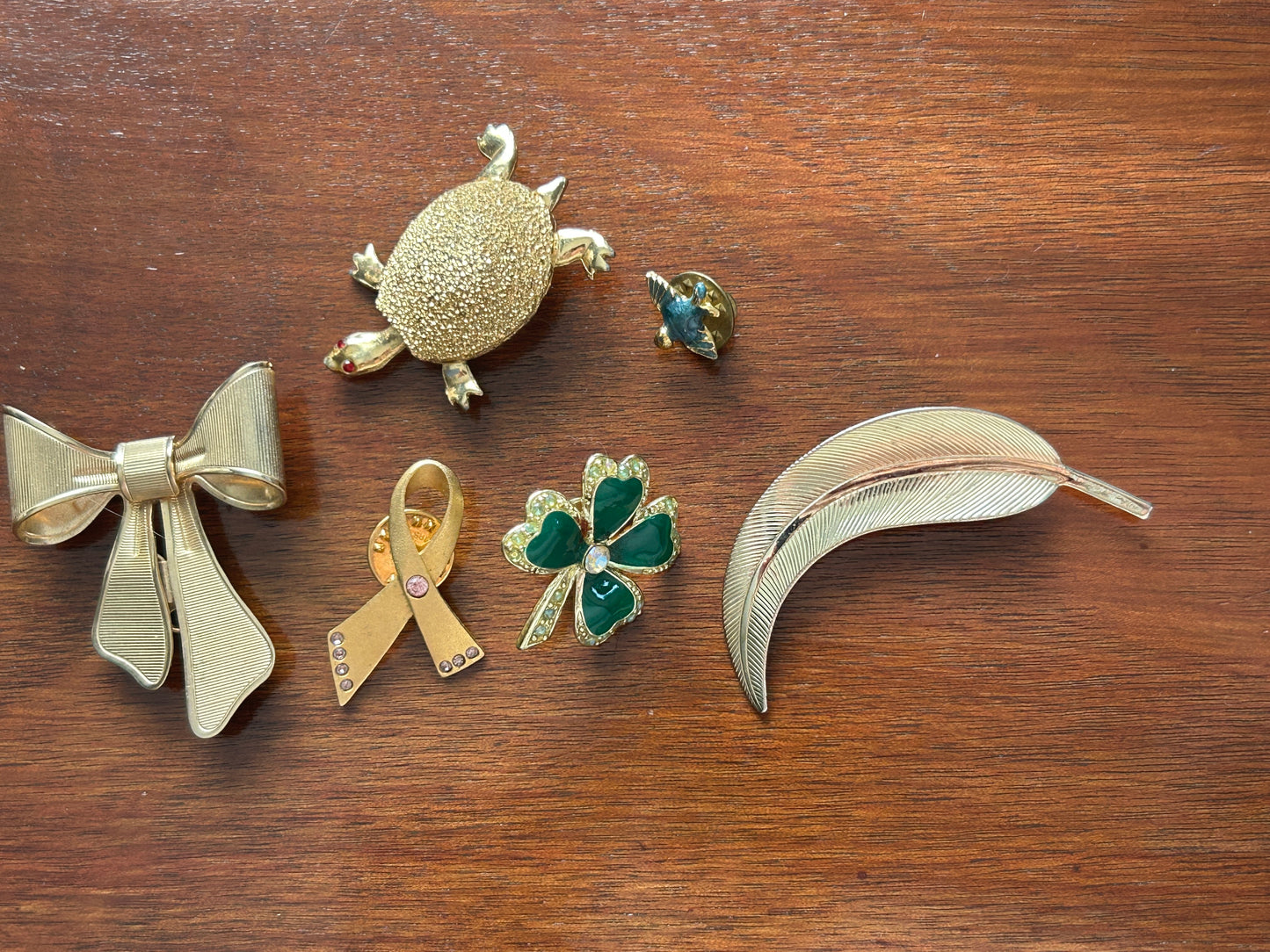 Vintage Brooch Pin Lot Gold Tone Rhinestone Enamel Turtle Bow Clover & More