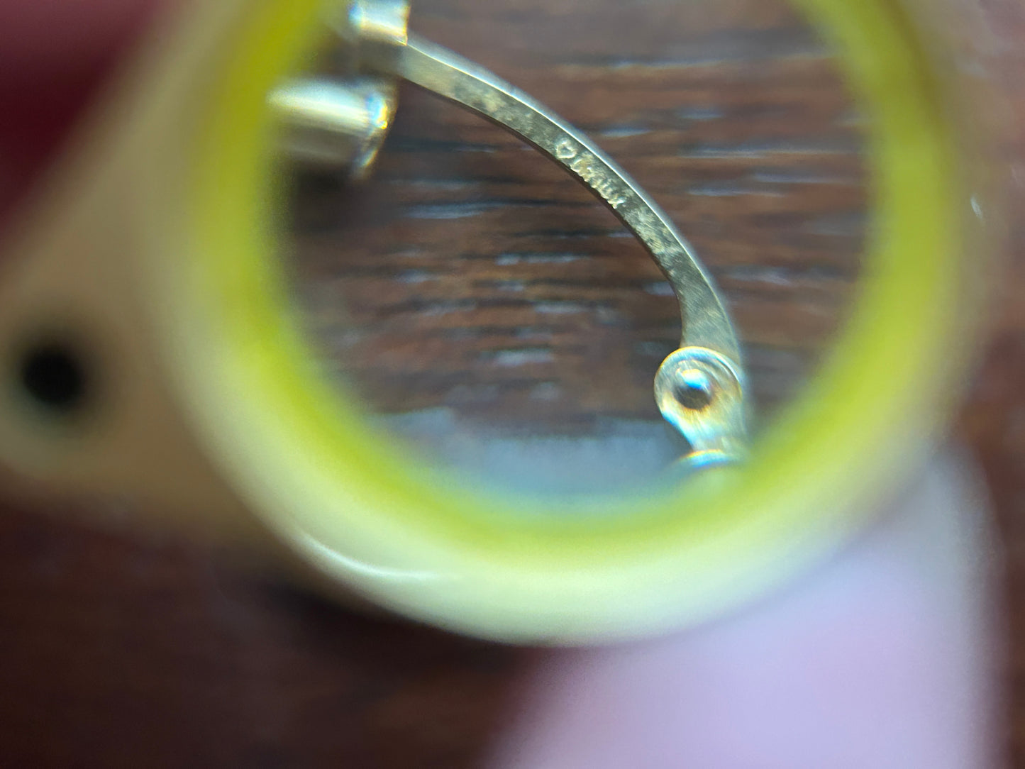 14k Yellow Gold Hoop Earrings Etched Pattern Medium Size Diamond Cut