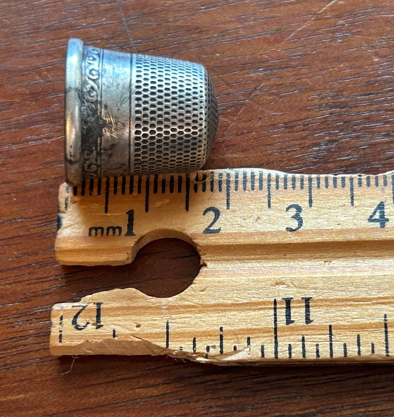 Vintage Antique SC Signed Sterling Silver 925 Sz 10 Thimble Scroll Pattern