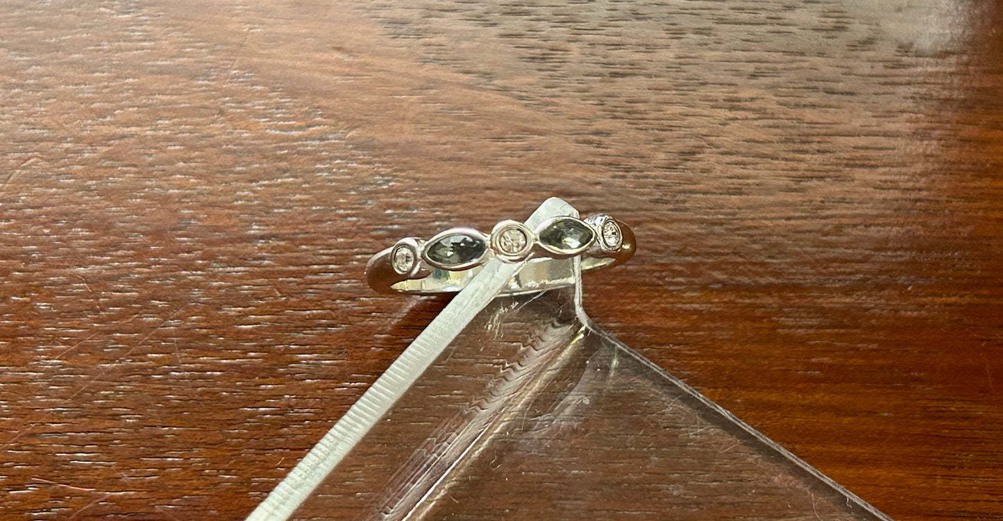 Silver Tone Gray White Clear Ring Band Marquise Round Sz 7