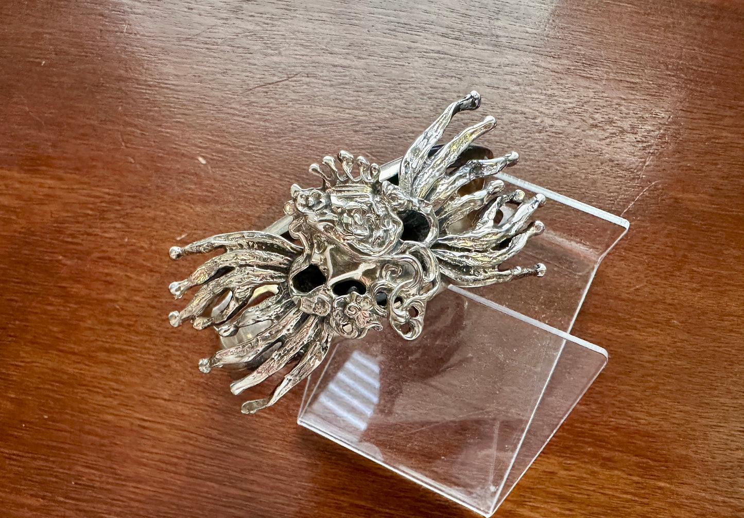 Vintage 950 Silver Brutalist Abstract Crowned Woman Cuff Bracelet Heavy