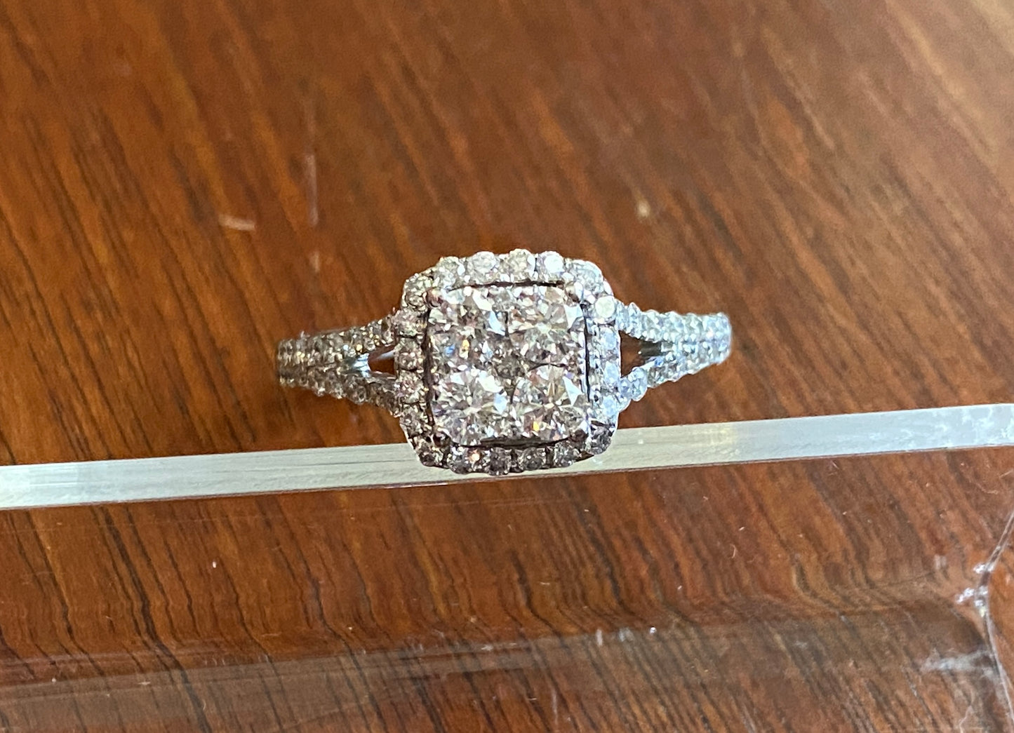 14k White Gold .75ctw Round Diamond Engagement Halo Ring Sz 7.75
