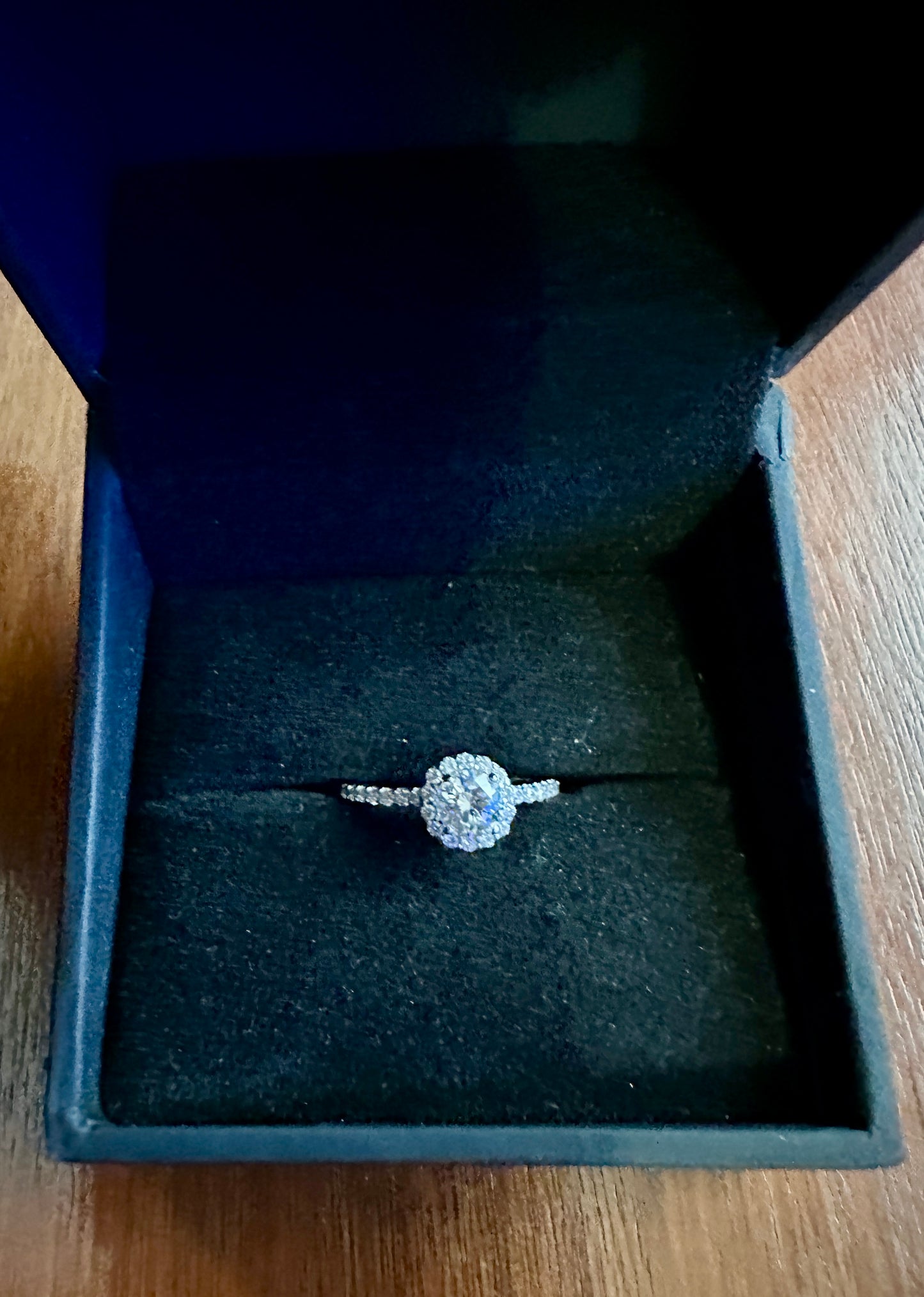 Zales 14k White Gold 1ctw Diamond Halo Engagement Ring Sz 4.5