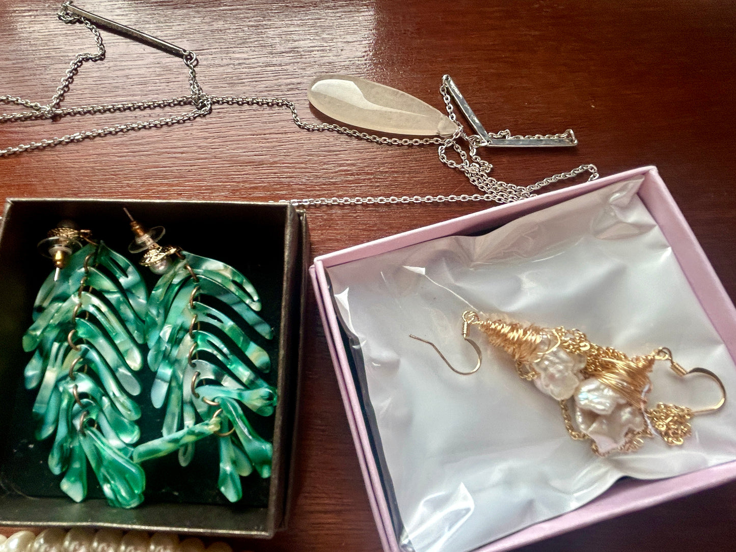 Vintage to Now Jewelry Lot Necklace Earrings Pendant Bracelet Pearl Gold Silver