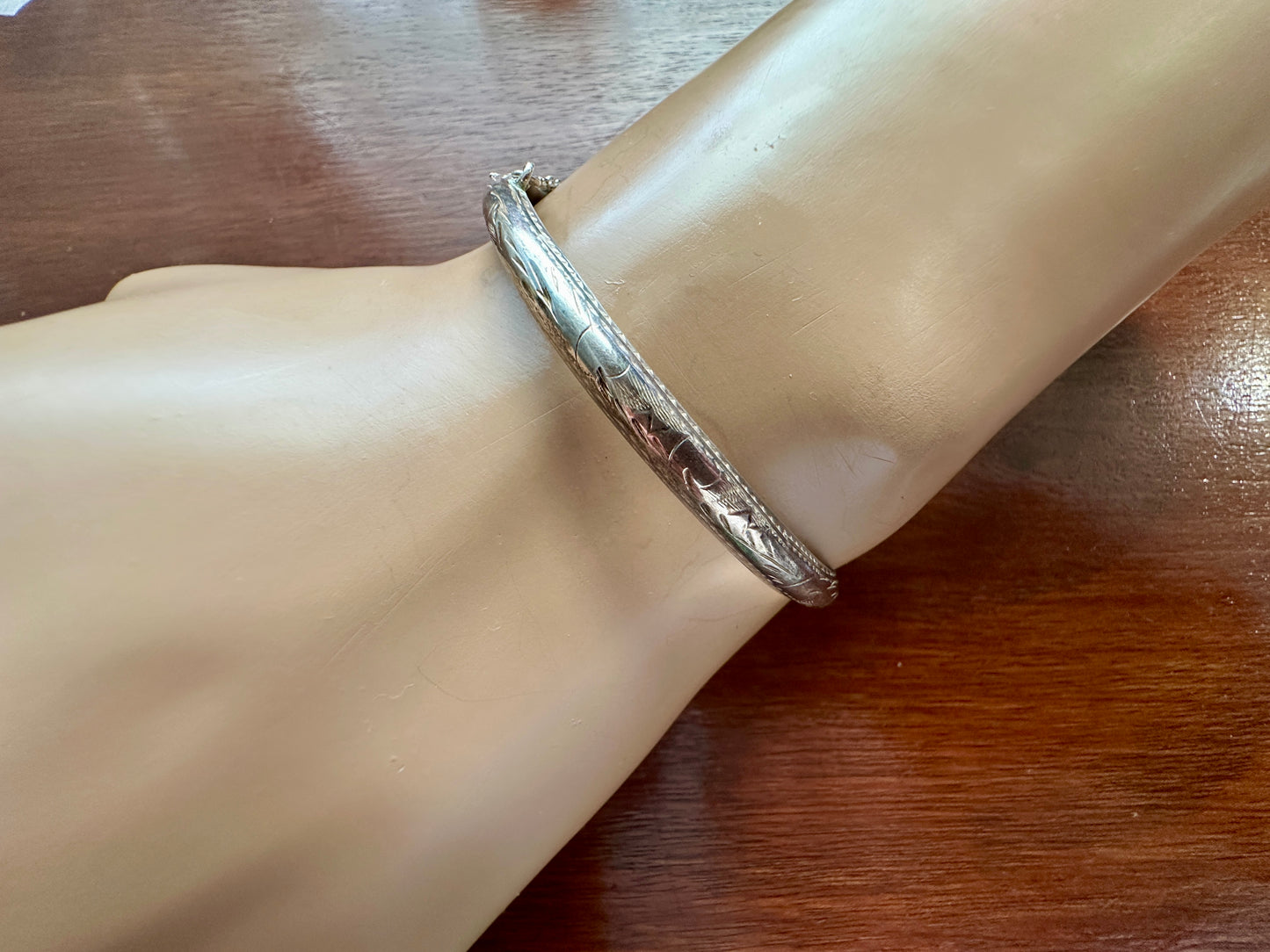 Vintage Sterling Silver 925 Hollow Domed Etched Bangle Bracelet Safety Chain