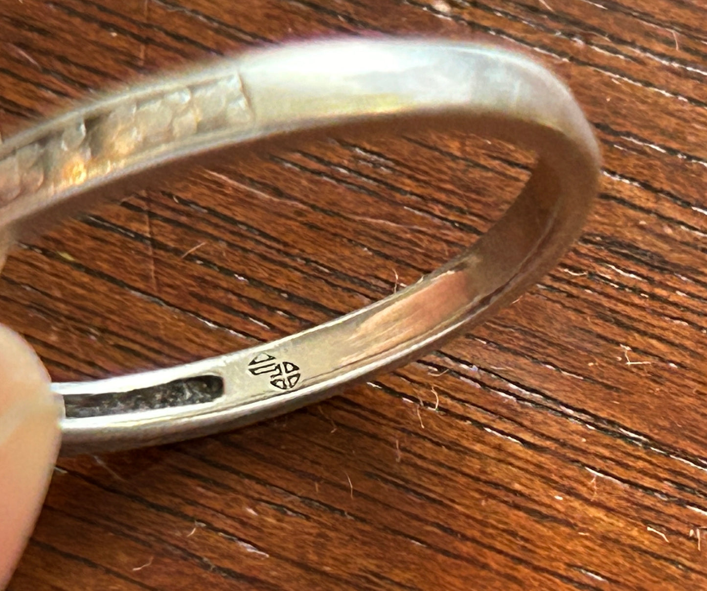 Sterling Silver 925 Diamond Accent Wedding Band Ring Sz 8