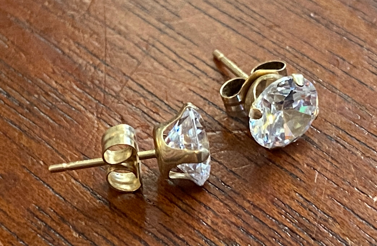 JCM 10k Yellow Gold 6mm Round Cubic Zirconia Stud Earrings