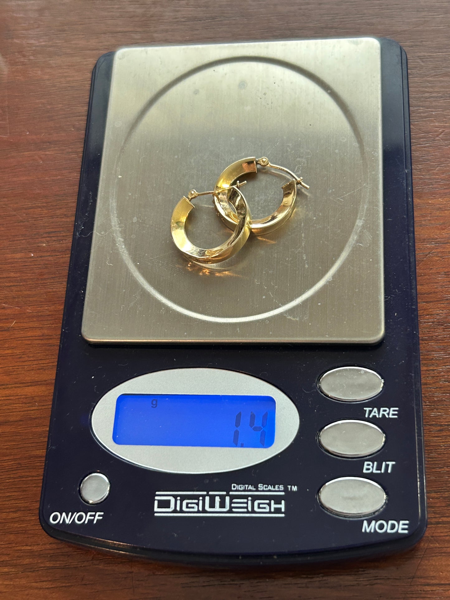 14k Yellow Gold Hoop Earrings
