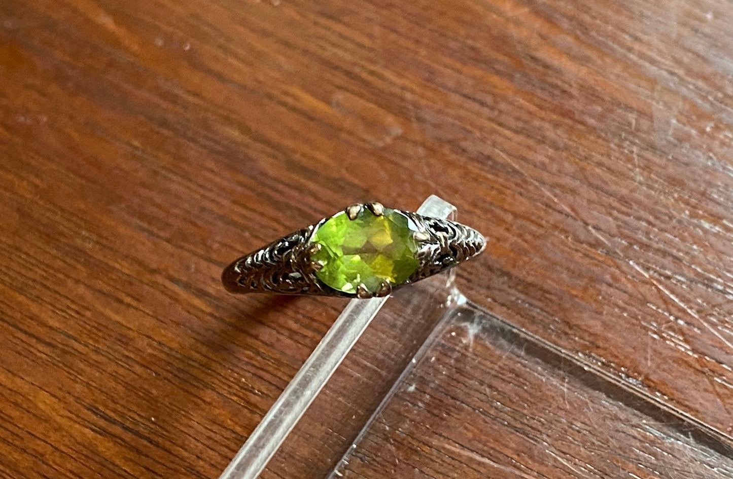 Designer CNA Sterling Silver 925 Peridot Ring Sz 7.75