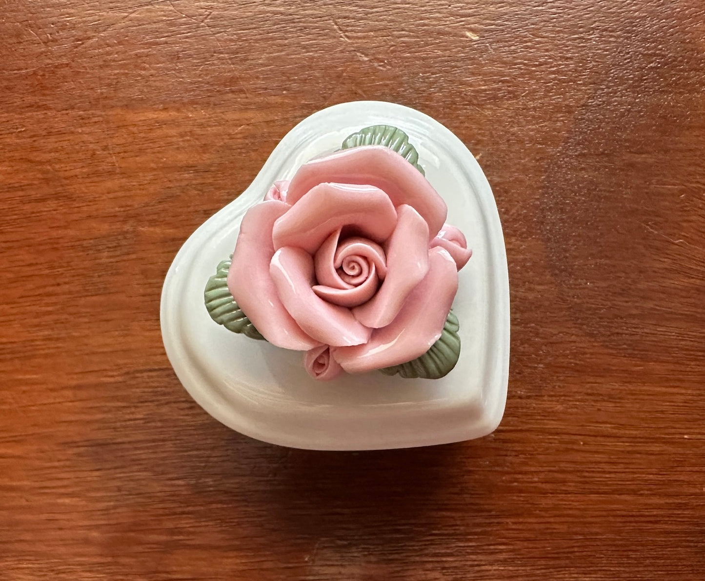 Vintage Avon Rose Jewelry Trinket Box with Stud Earrings