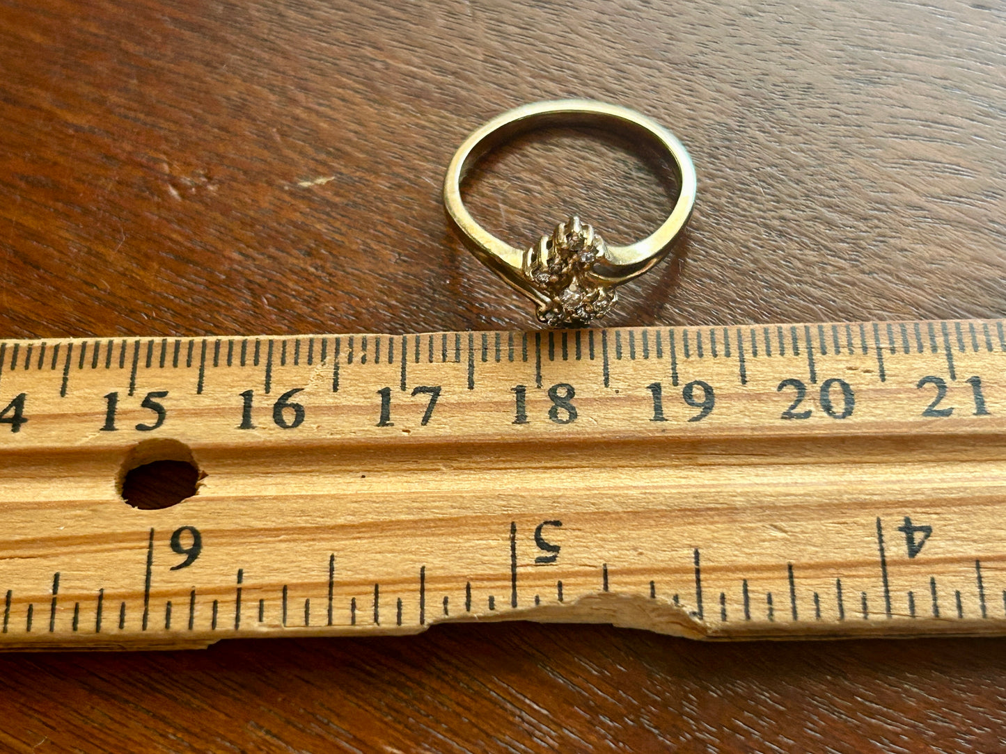 Dainty Vintage 10k Yellow Gold Diamond Cluster Ring Sz 6.75