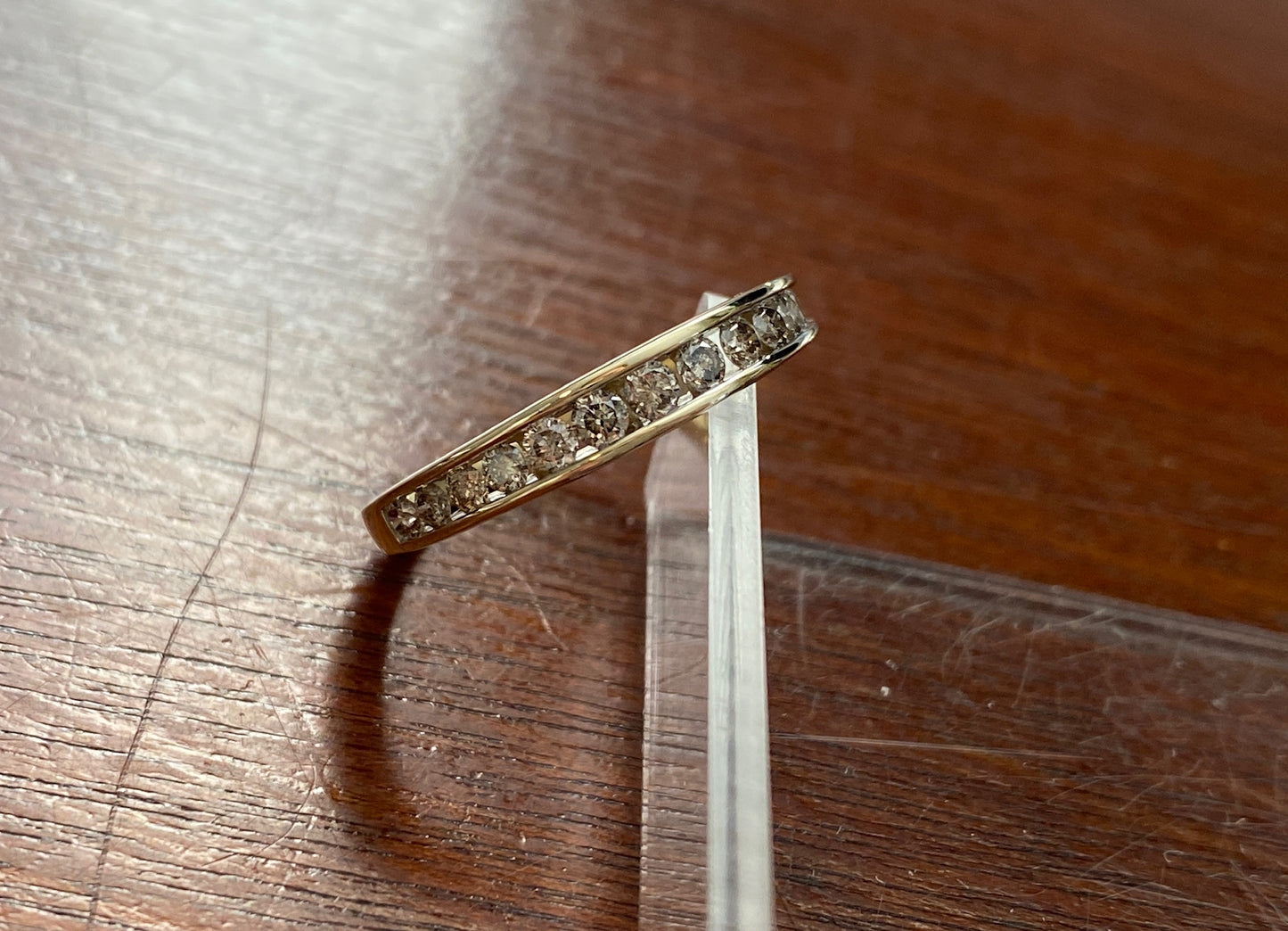 10k Yellow Gold Channel Set Diamond Band Ring Sz 7.75