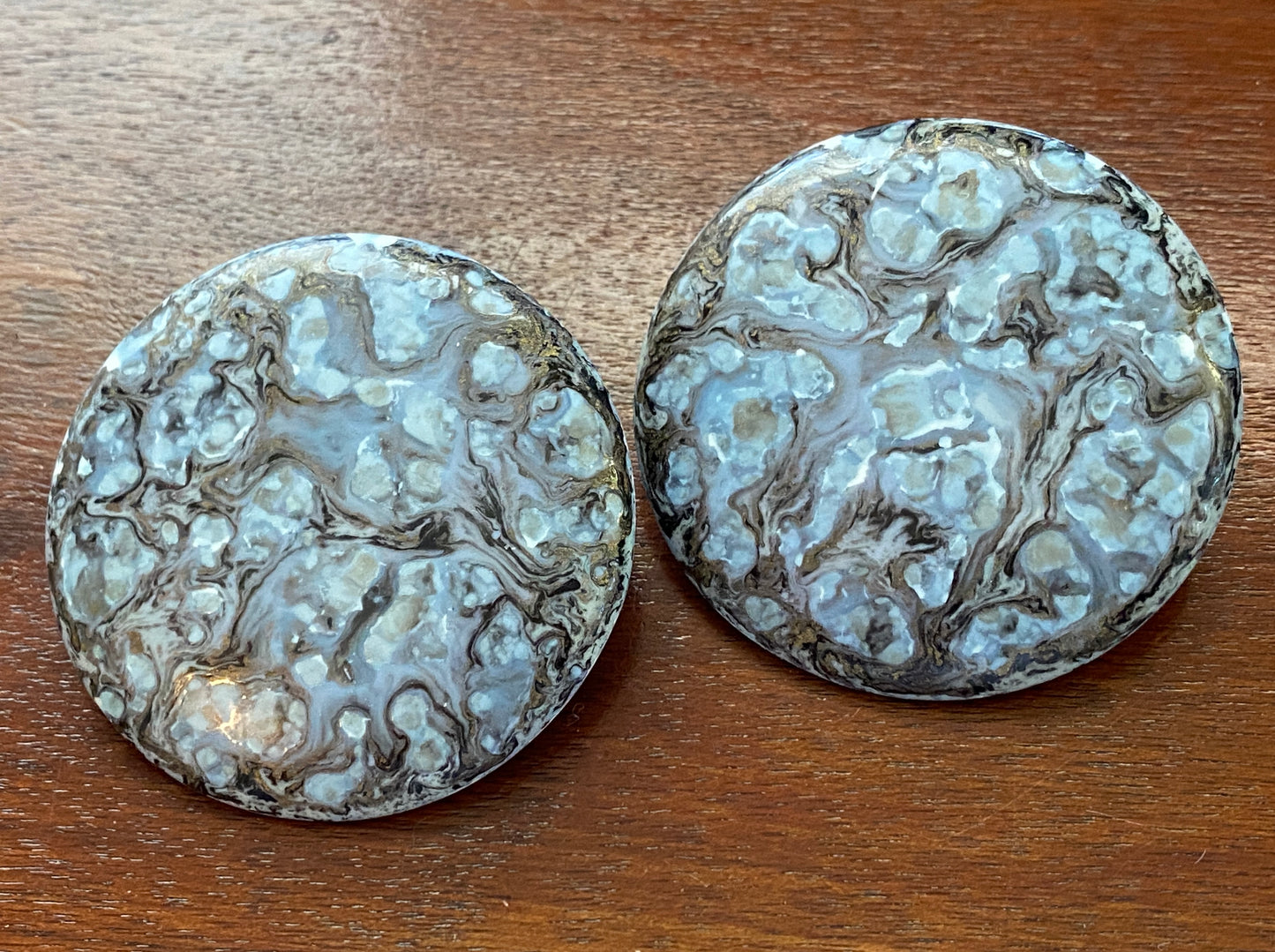 Vintage Large Runway Round Pierced Earrings Blue Grey Marbled