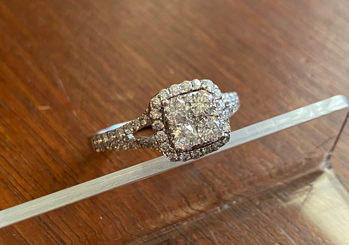14k White Gold .75ctw Round Diamond Engagement Halo Ring Sz 7.75