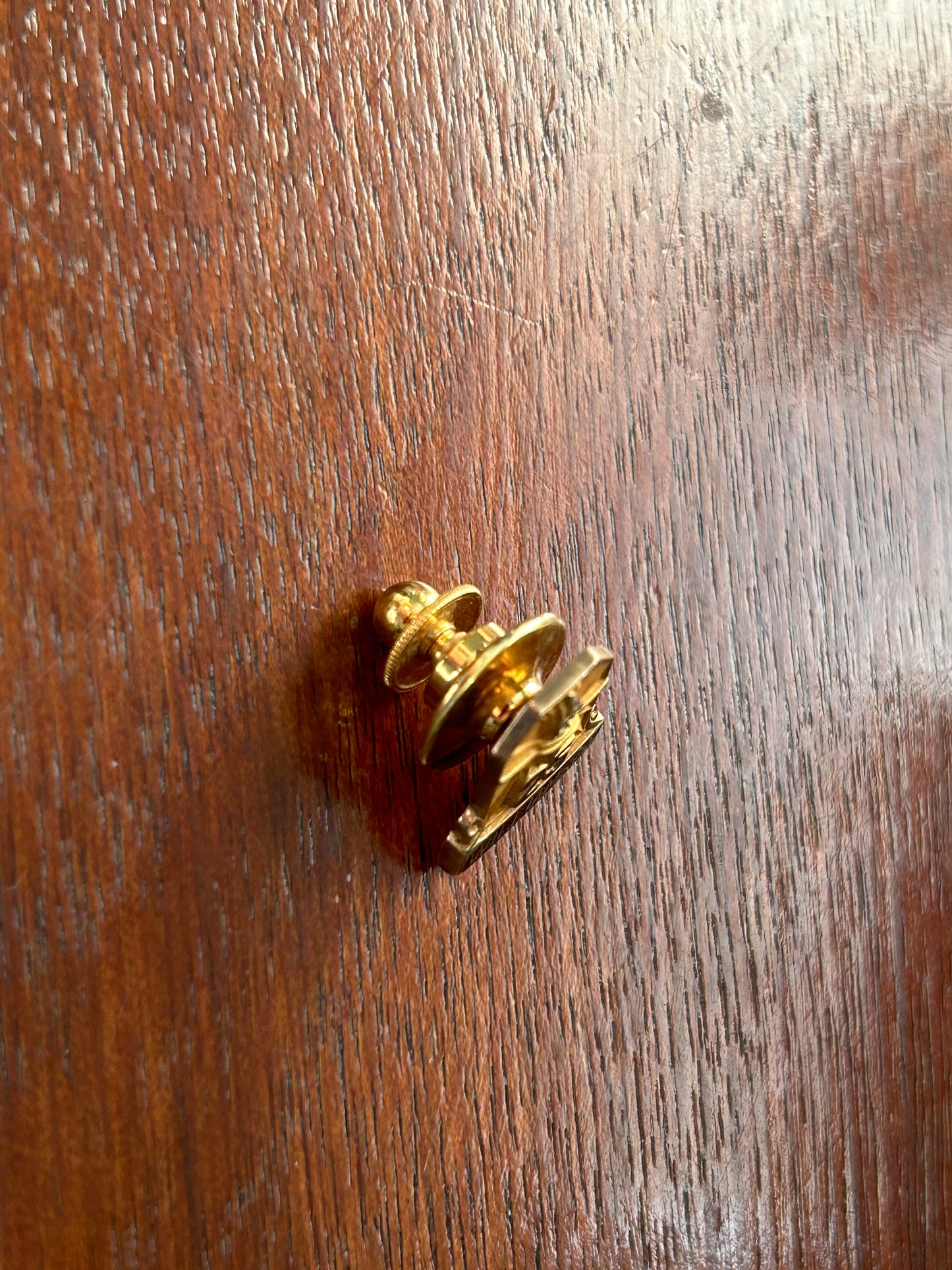 Vintage 10k Yellow Gold Diamond Williamson Employee Service Lapel Pin Pinback