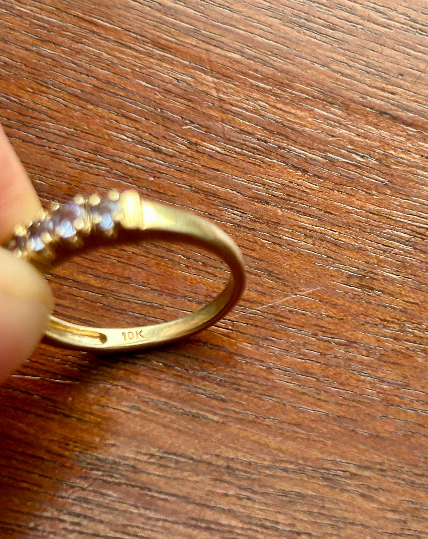 10k Yellow Gold Round Amethyst Band Ring Sz 6.75 Signed THL