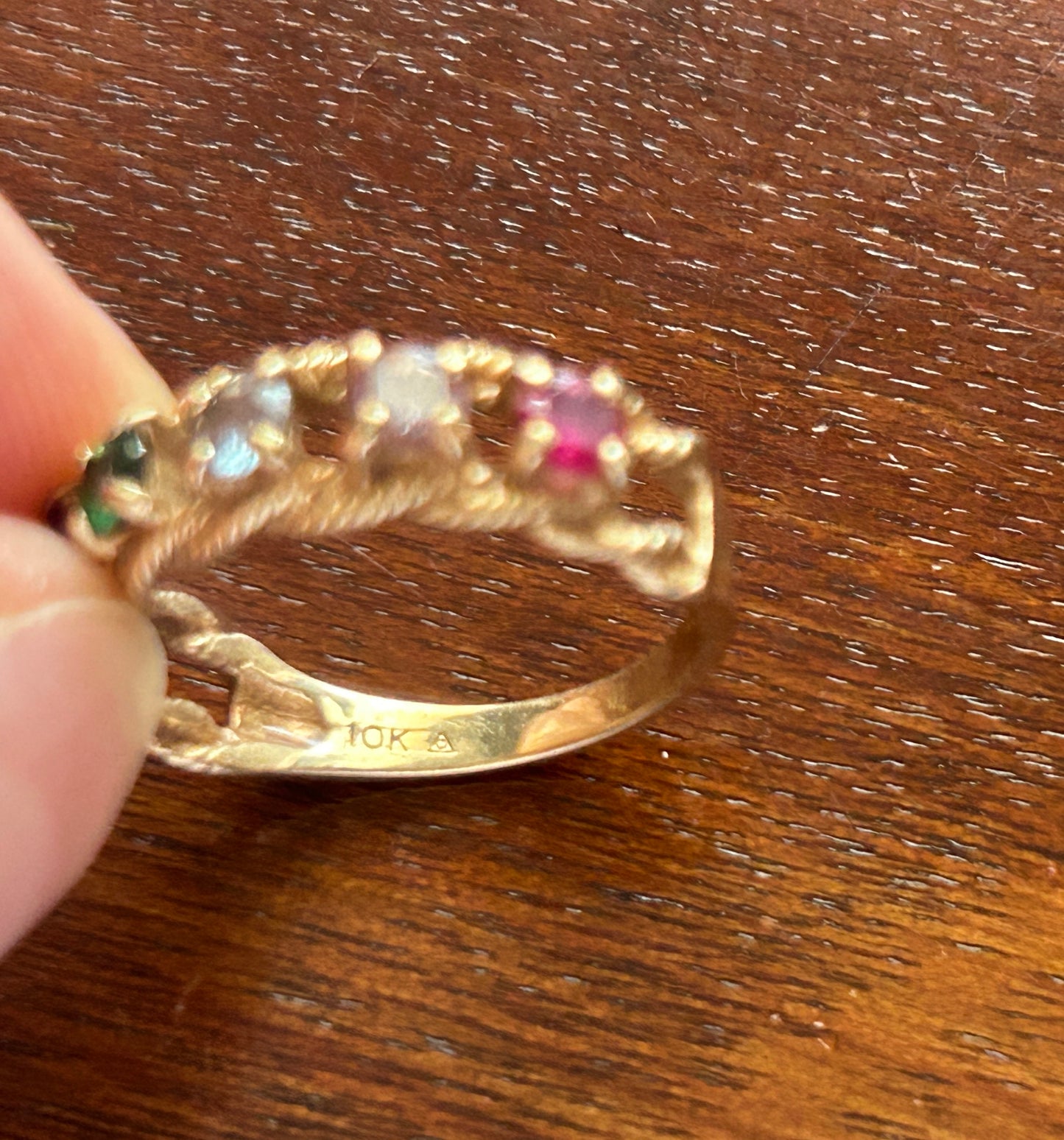 Vintage 10k Yellow Gold Multicolor Gemstone Rope Motif Band Ring Sz 8