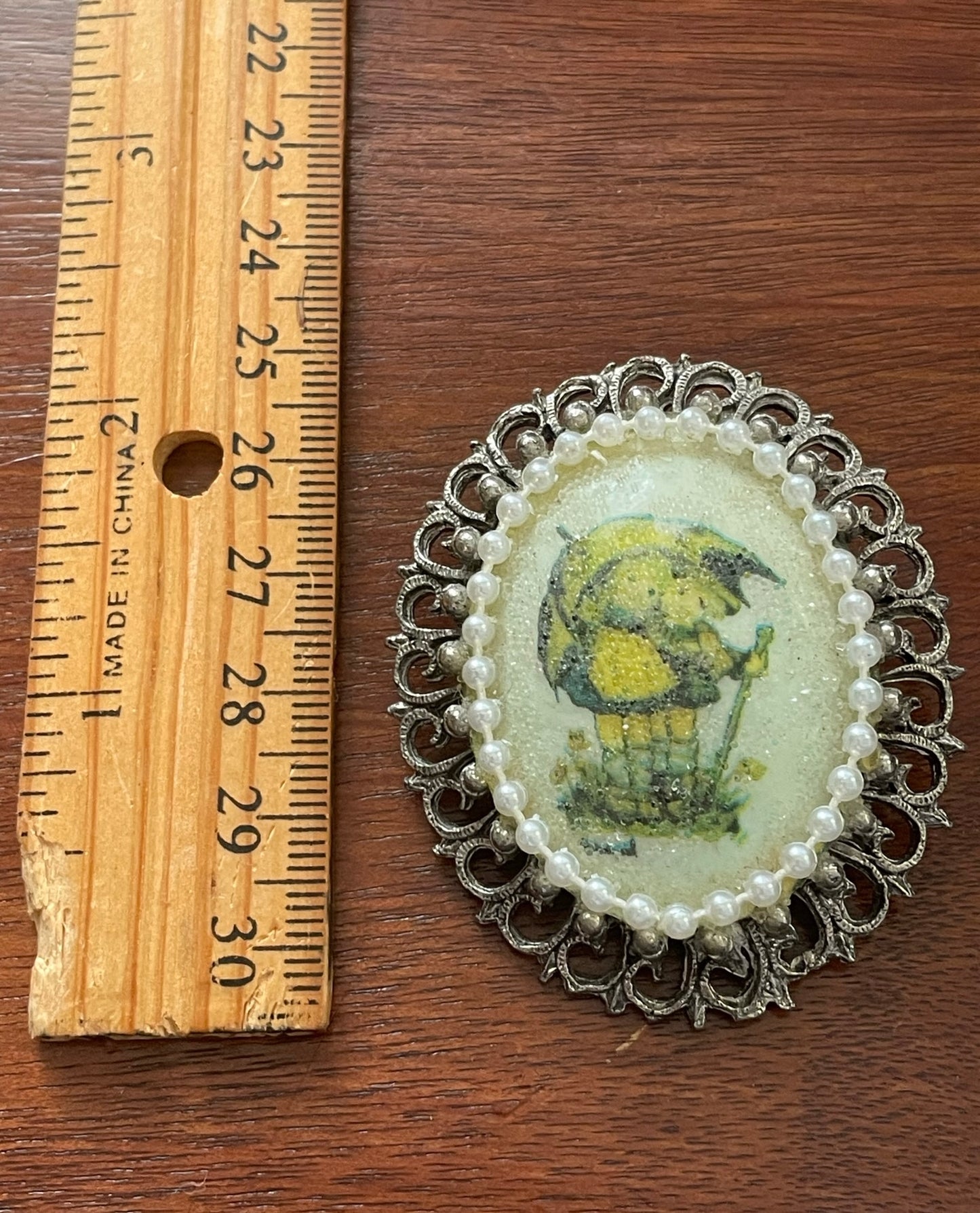 Vintage Silver Tone Faux Pearl Girls Umbrella Brooch Pin