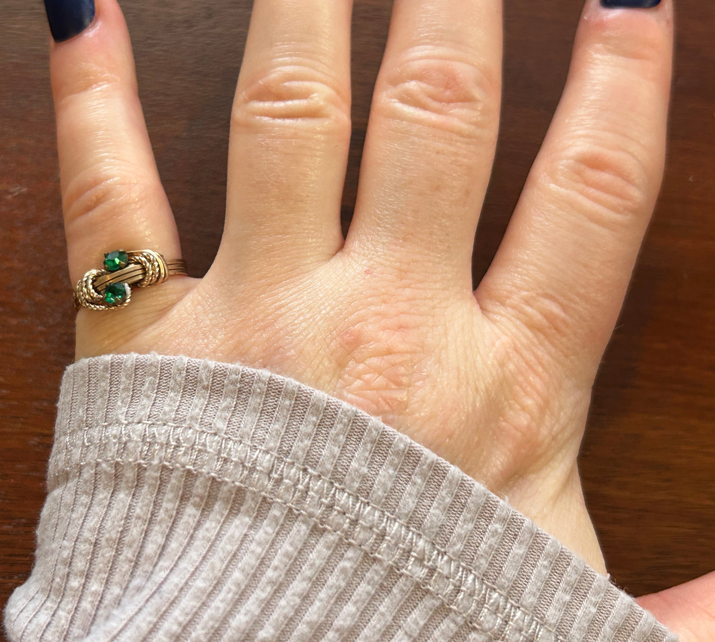 Vintage Gold Wire Wrap Green Rhinestone Ring Sz 5.5