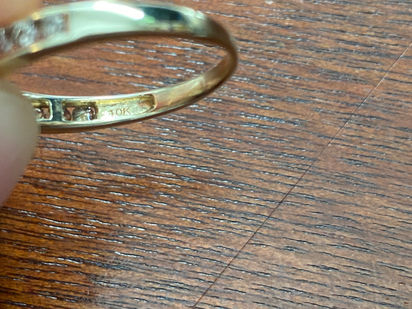 10k Yellow Gold Channel Set Diamond Band Ring Sz 7.75