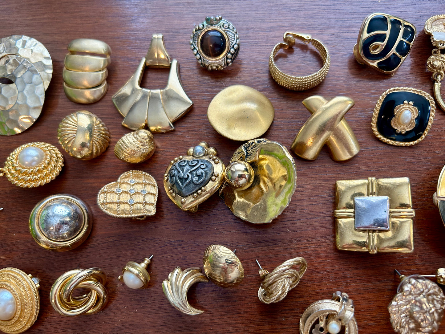 Vintage 80's Mogul Gold Black SINGLE Earring Earrings Lot Cabochon Doorknocker