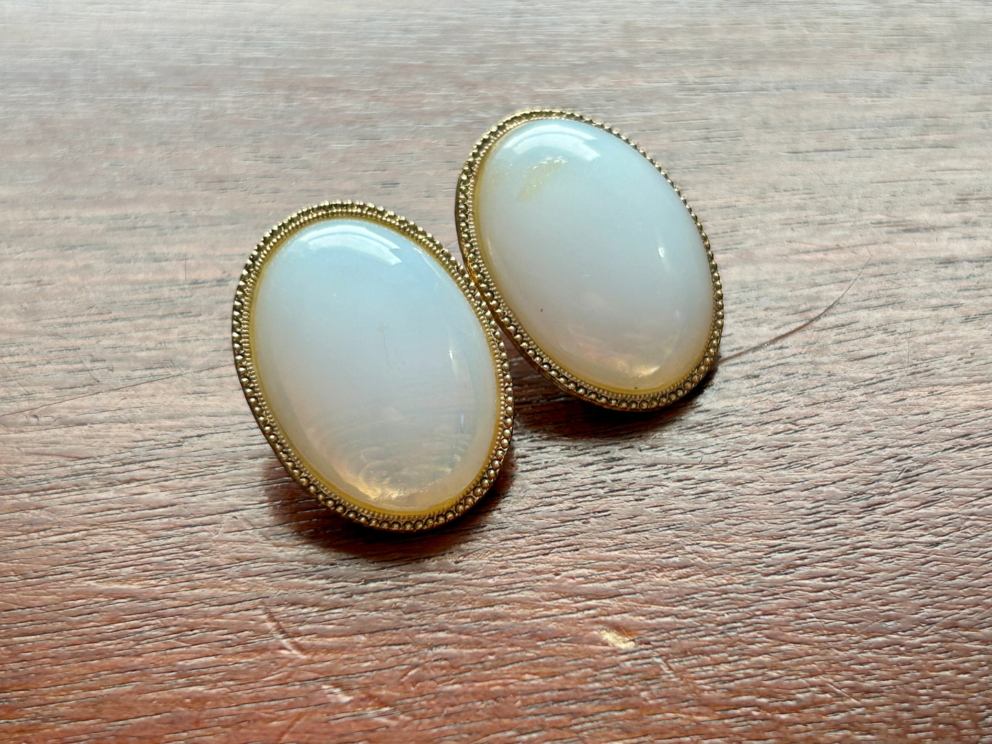 Vintage Gold Tone Milky Glass Moonstone Cabochon Pierced Earrings