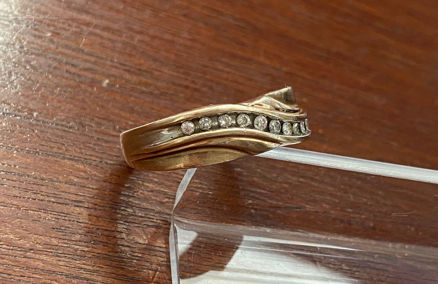 10k Yellow Gold Channel Set .15ctw Diamond Ring Sz 9.75