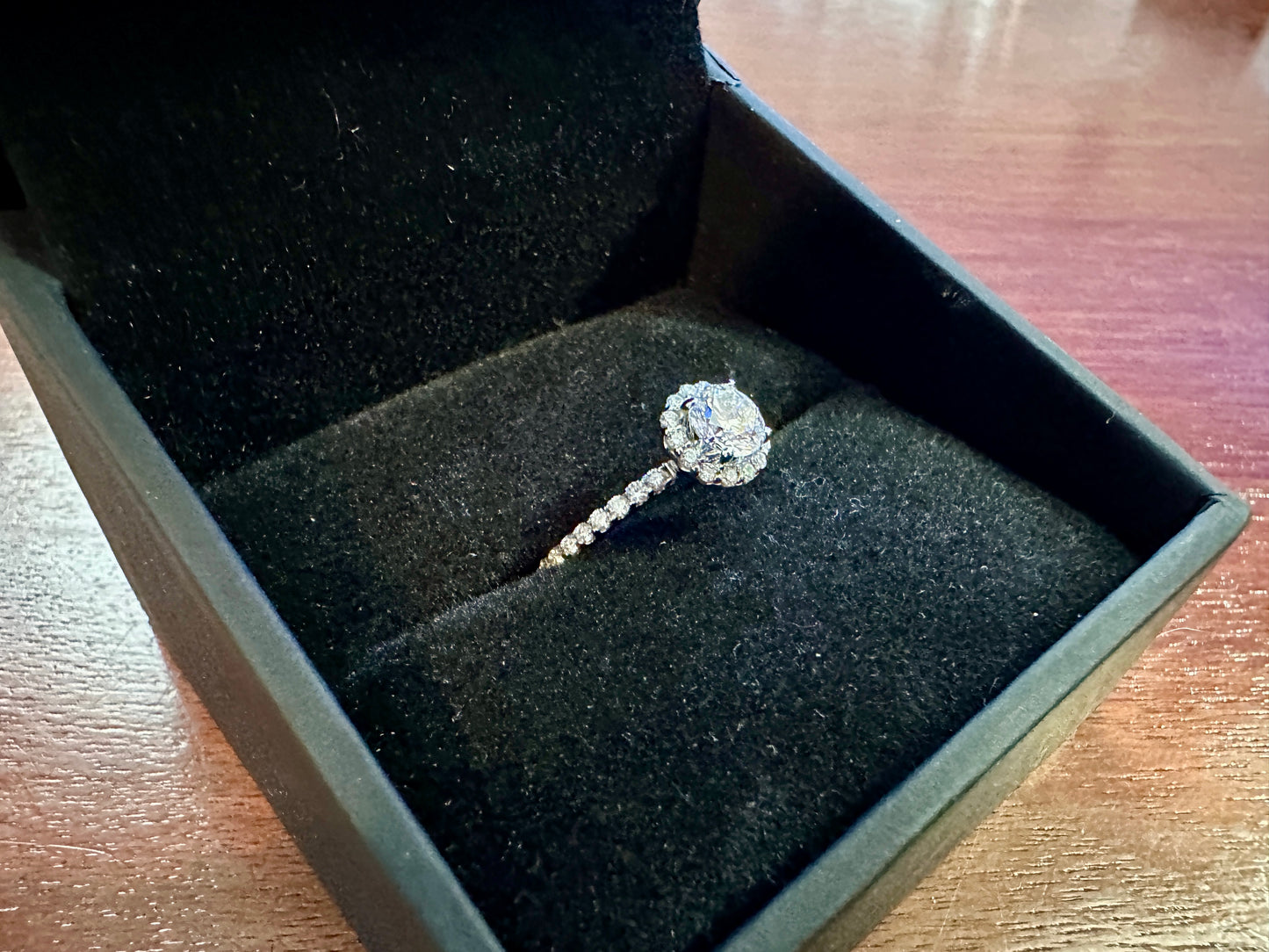 Zales 14k White Gold 1ctw Diamond Halo Engagement Ring Sz 4.5