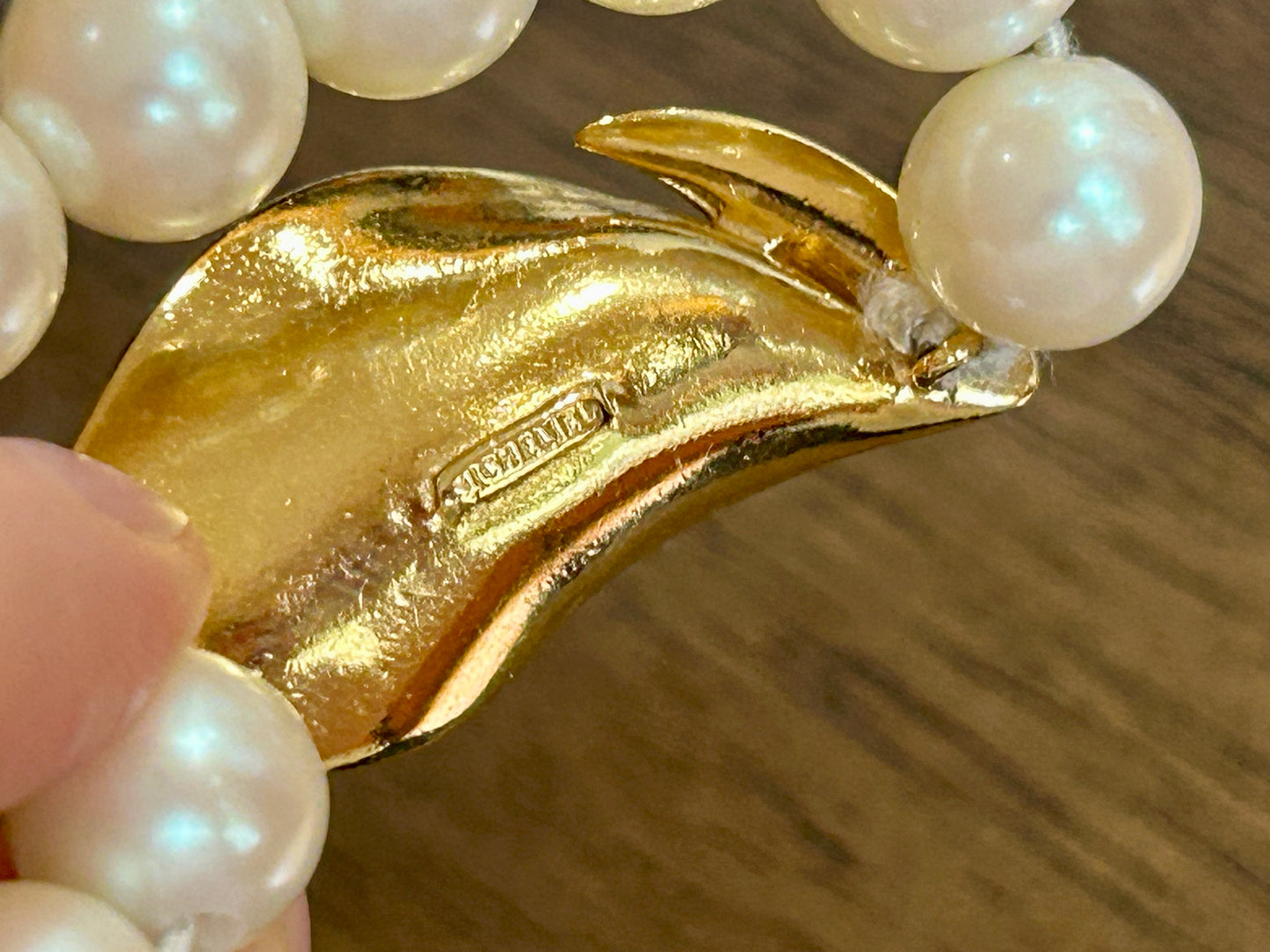Vintage Faux Pearl Stretch Calla Lily Flower Signed Richelieu Bracelet