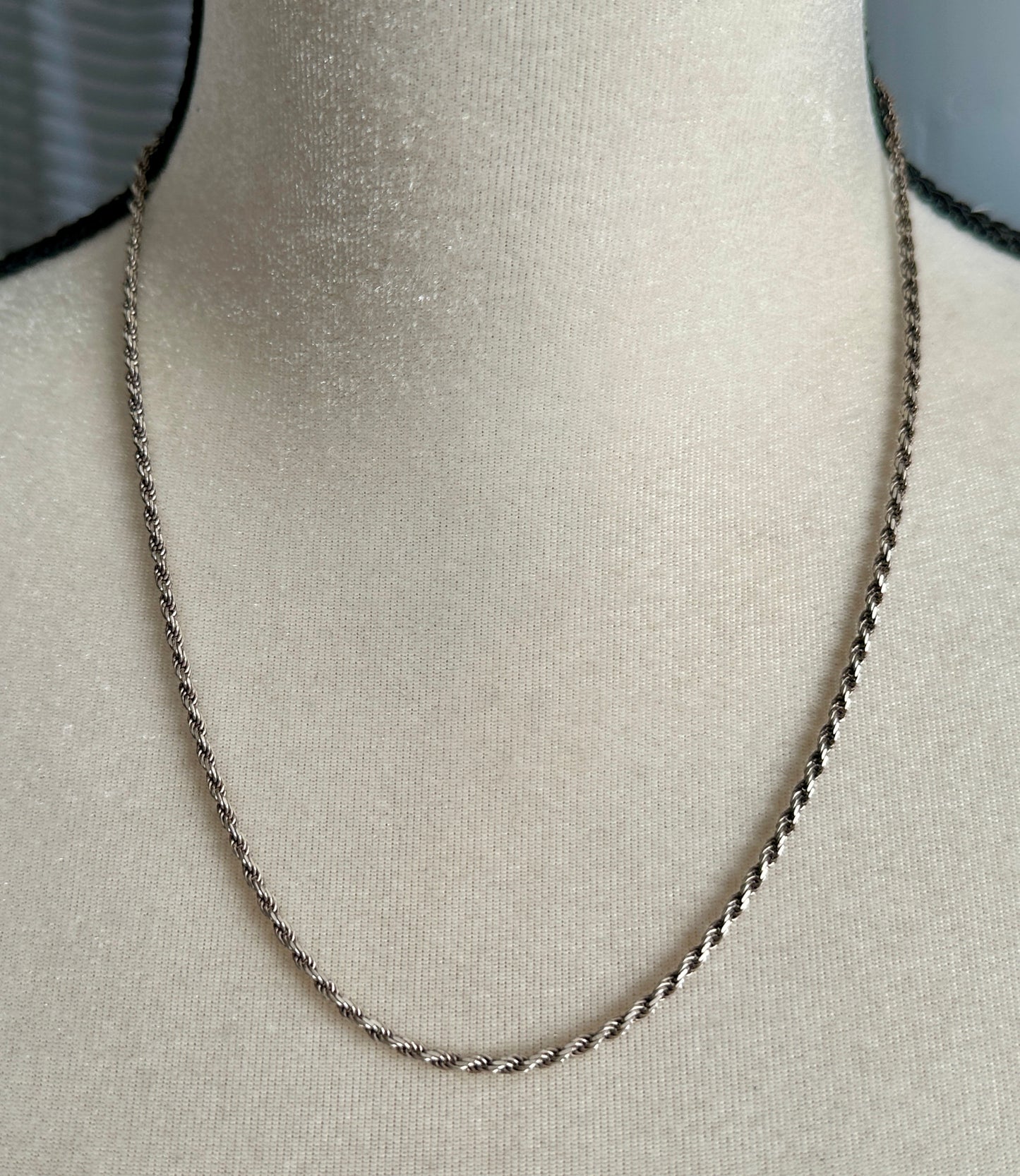 Sterling Silver 925 Twist Chain Necklace 20" Long x 2.5mm Wide
