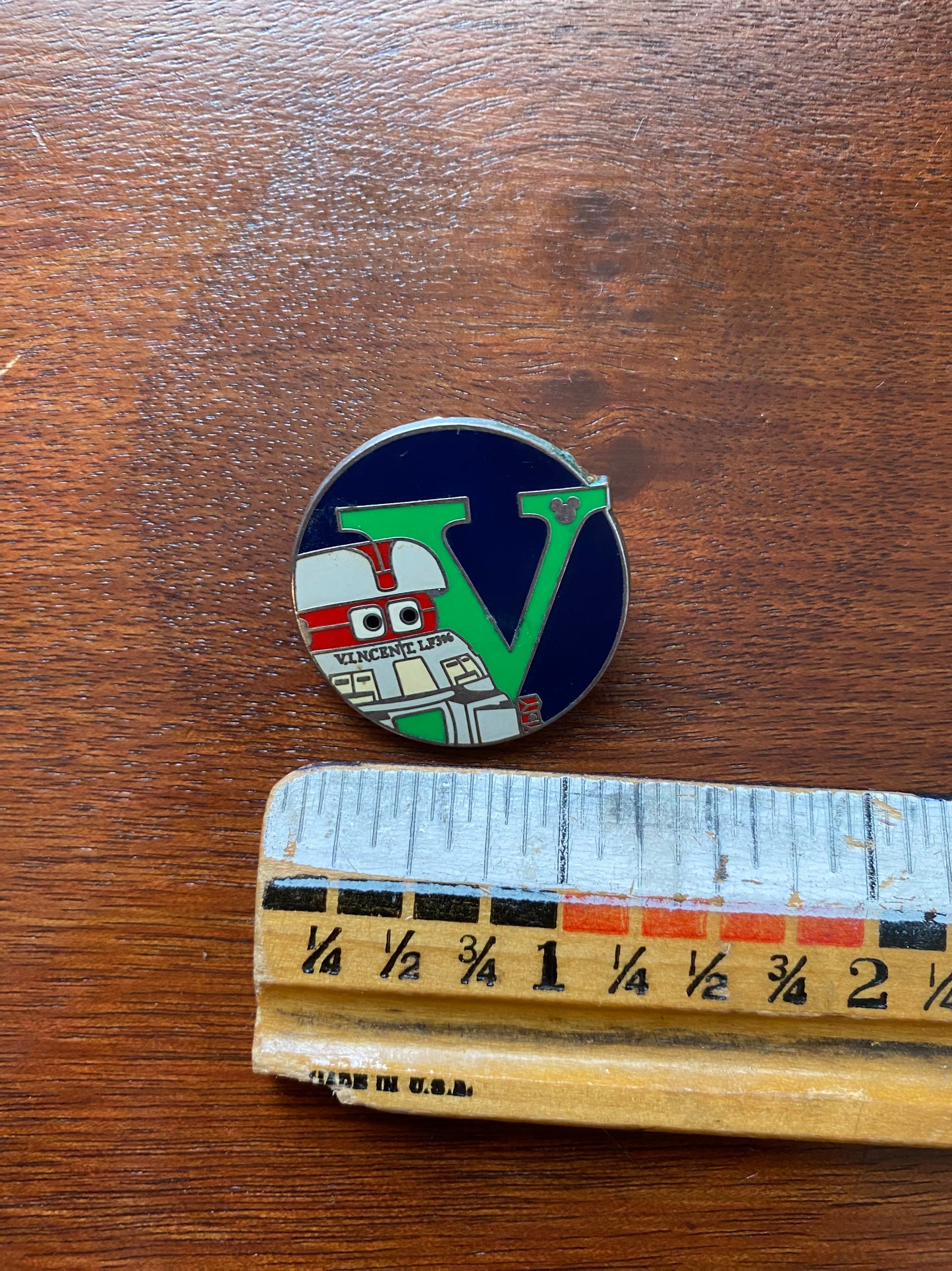 Disney Enamel WDW Hidden Mickey Alphabet V.I.N.CENT Vincent Collectible Pin Brooch
