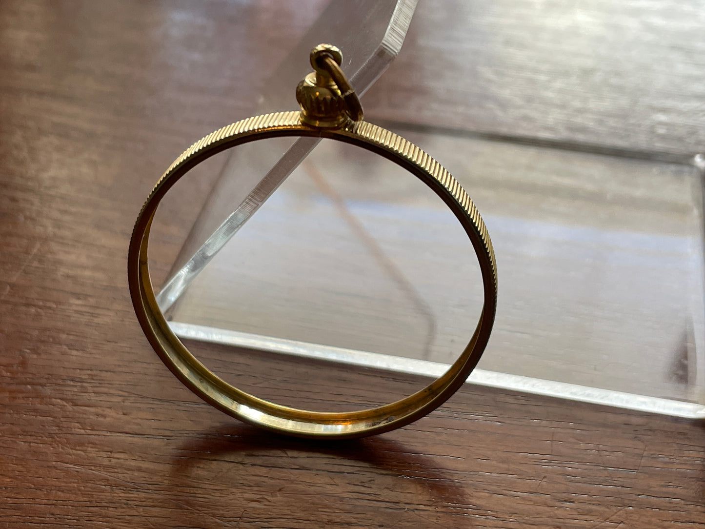 Vintage Gold Tone Open Circle Pendant Coin Bezel Frame