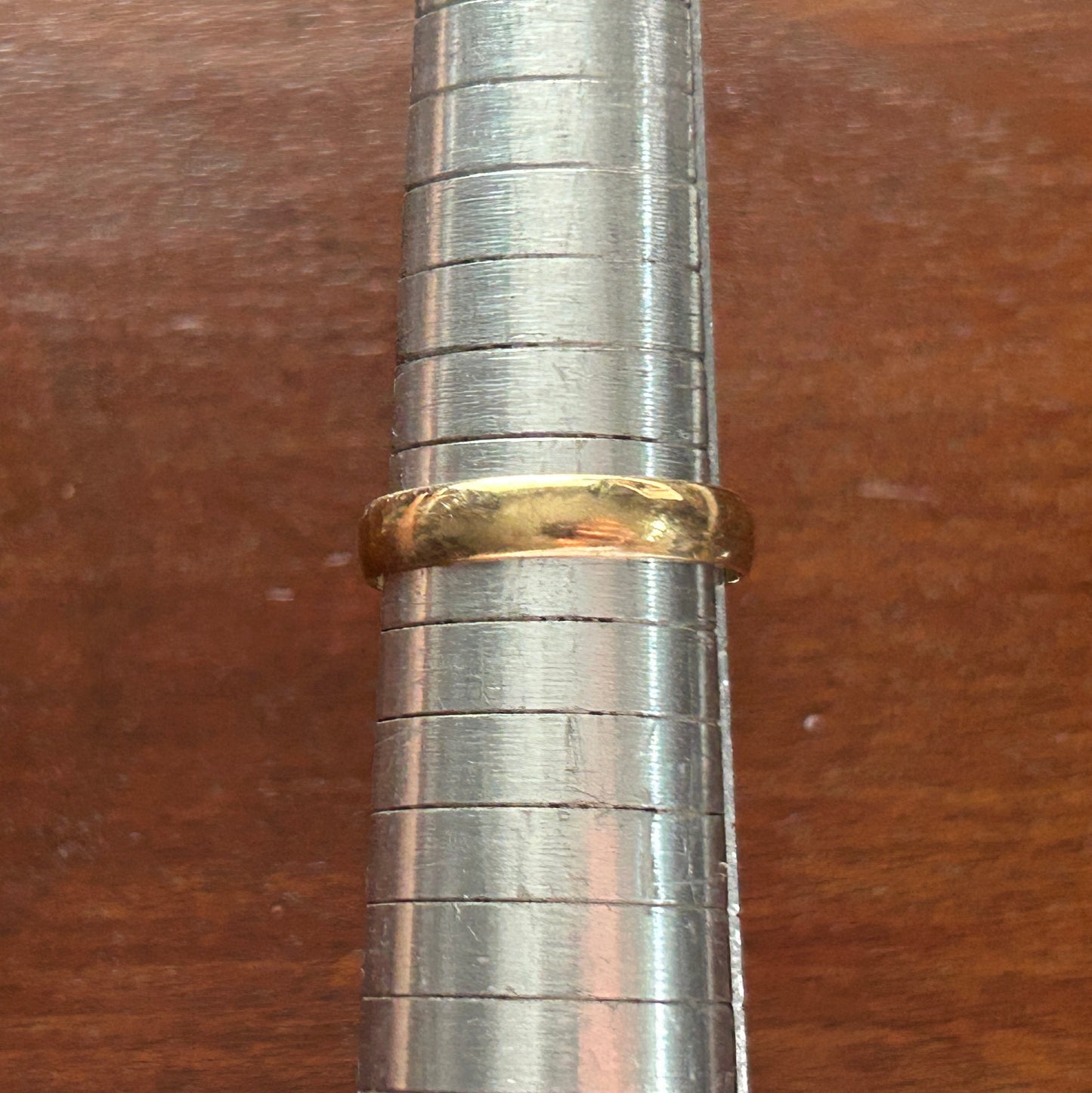 Vintage 10k Yellow Gold Wide Mens Wedding Band Ring Signed RMI Sz 8.5