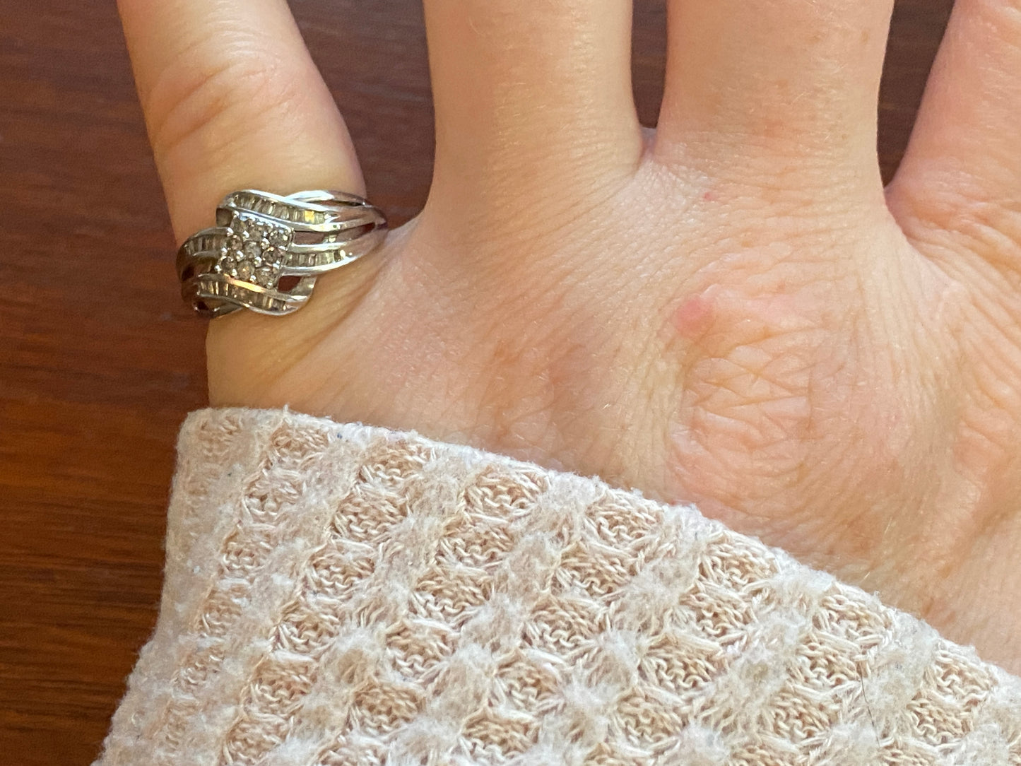 SUN Designer 10k White Gold Round Baguette Diamond Ring Sz 5