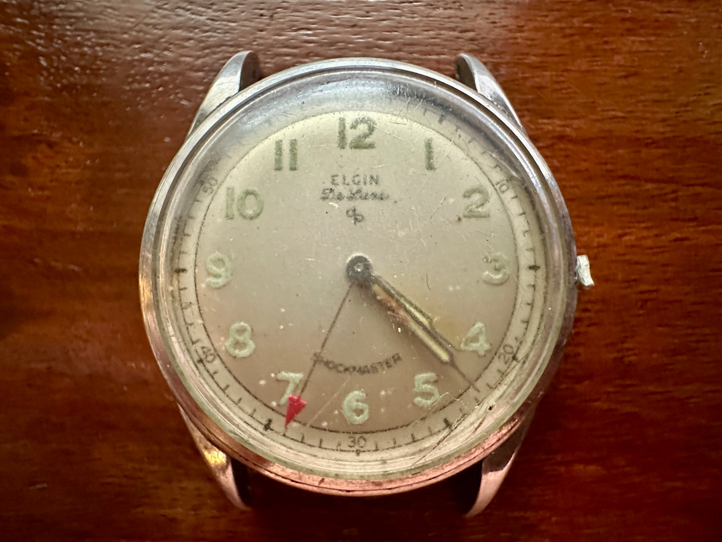 Vintage Elgin Deluxe Shockmaster 685 Military Watch Damaged