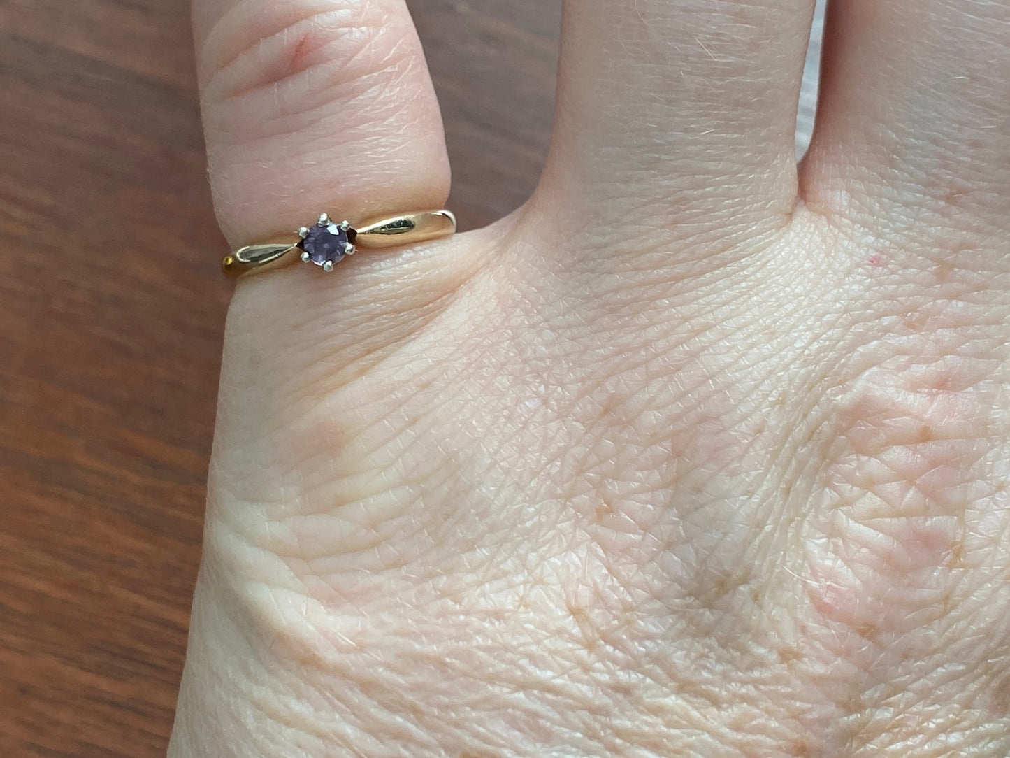 Vintage 10k Yellow Gold Prong Set Amethyst Ring Sz 4.25