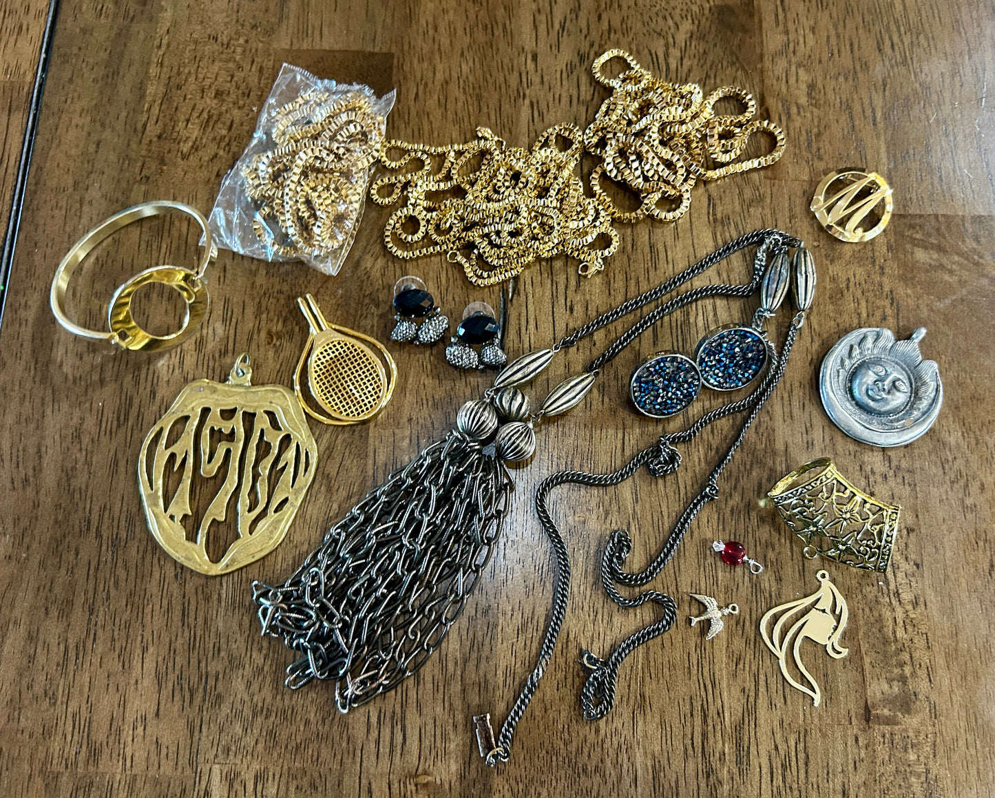 Vintage to Now Modern Gold Silver Tone Jewelry Lot Chains Tassel Brooch Pendants