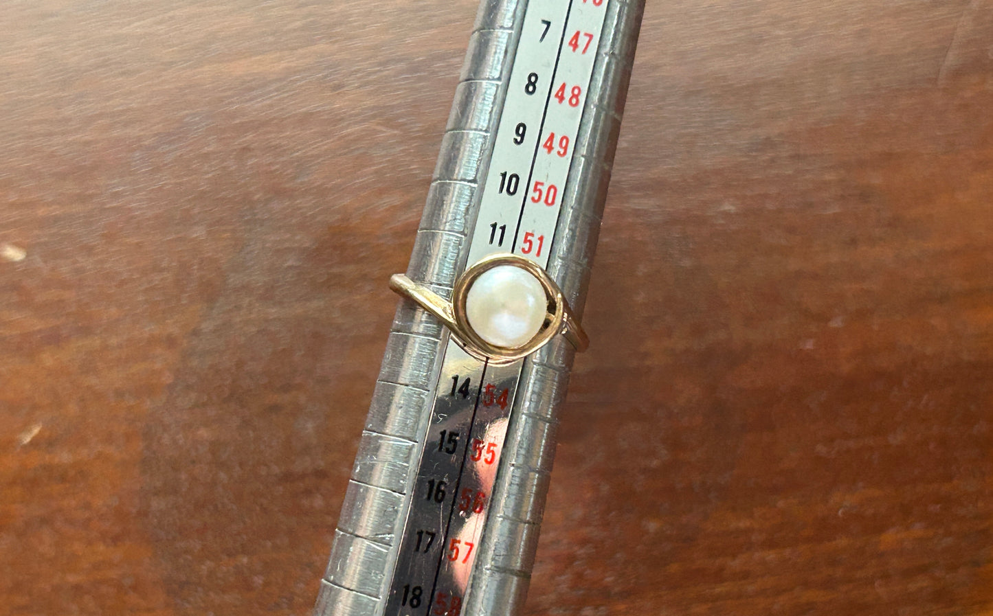 Vintage 10k Yellow Gold 6.5mm Pearl Diamond Accent Ring Sz 6