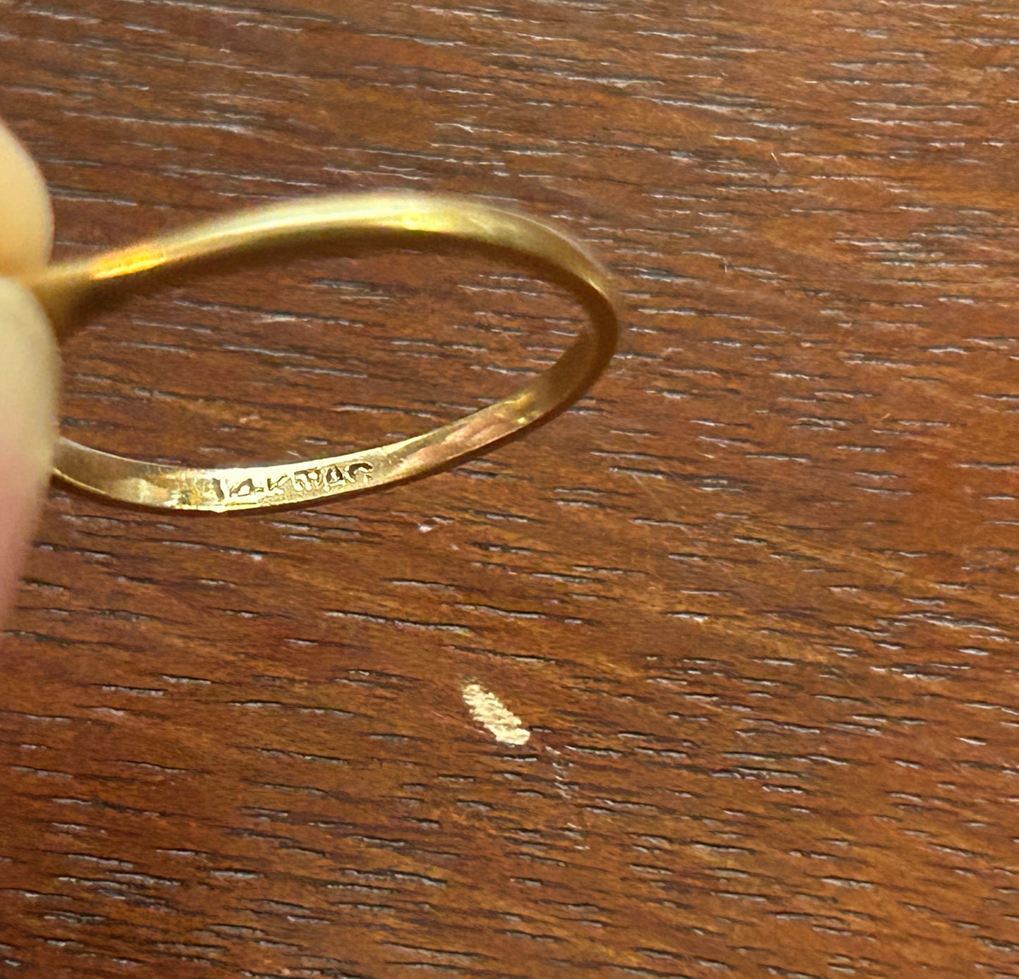 Cute Modern Style 14k Yellow Gold Diamond Ring Sz 6.75