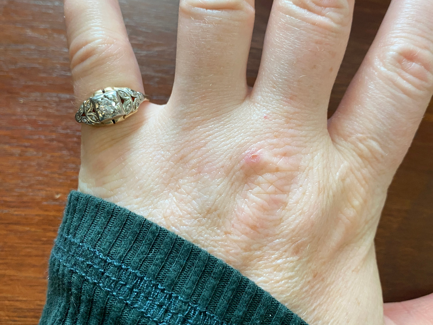 Vintage 10k Yellow Gold .25ctw Diamond Engagement Ring Sz 5.75