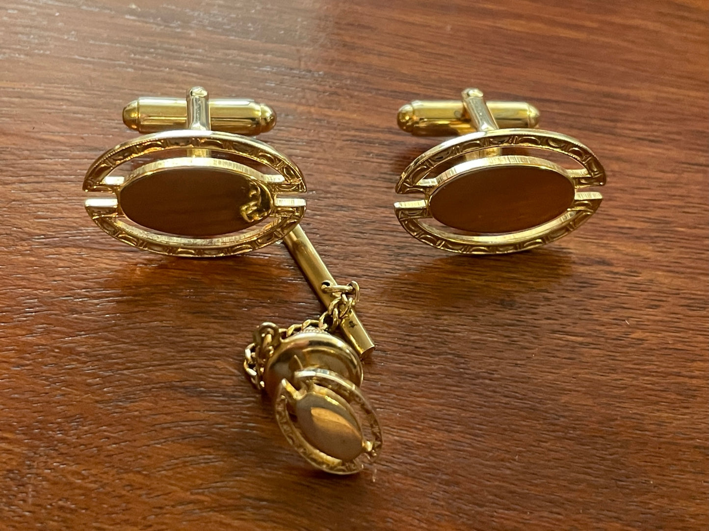 Vintage Midcentury Anson Gold Tone Cuff Link Tie Tack Set