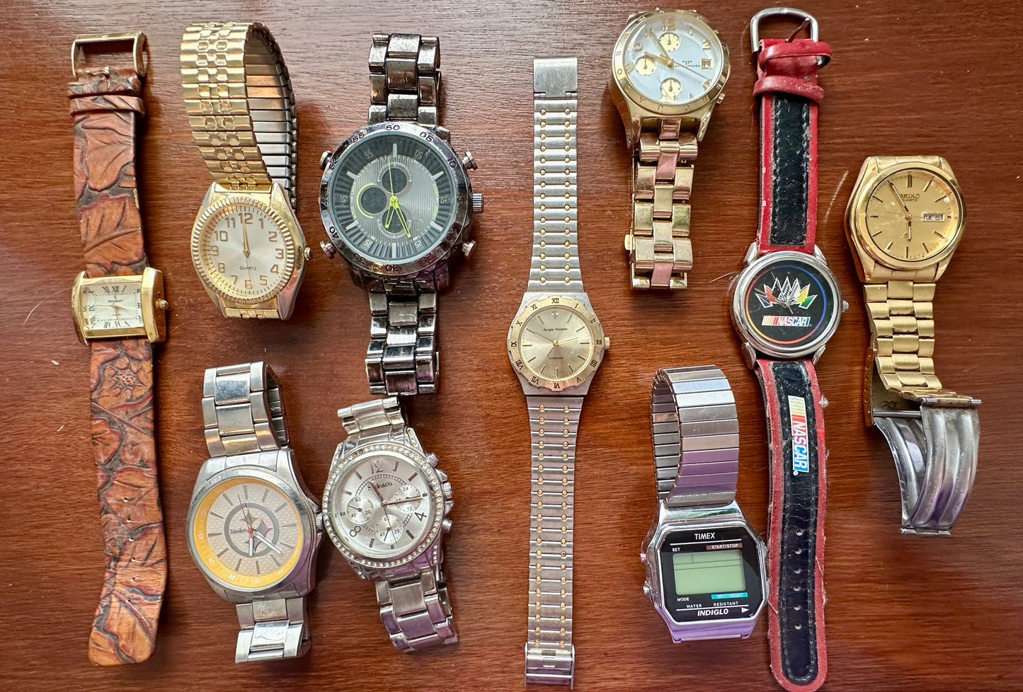 Vintage to Now Mens Wristwatch Watch Lot Quartz Seiko Chronograph Marc Jacobs