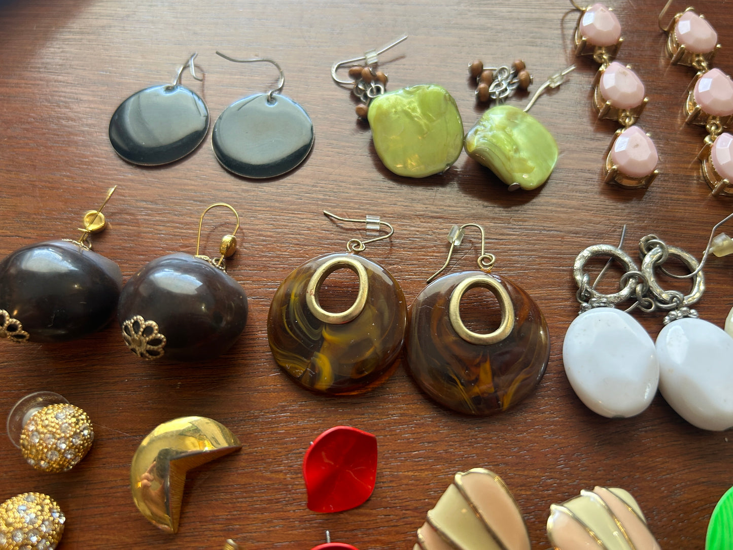 Vintage to Now Pierced Earrings Lot 28 Pairs Faux Tortoise Shell Copper Enamel