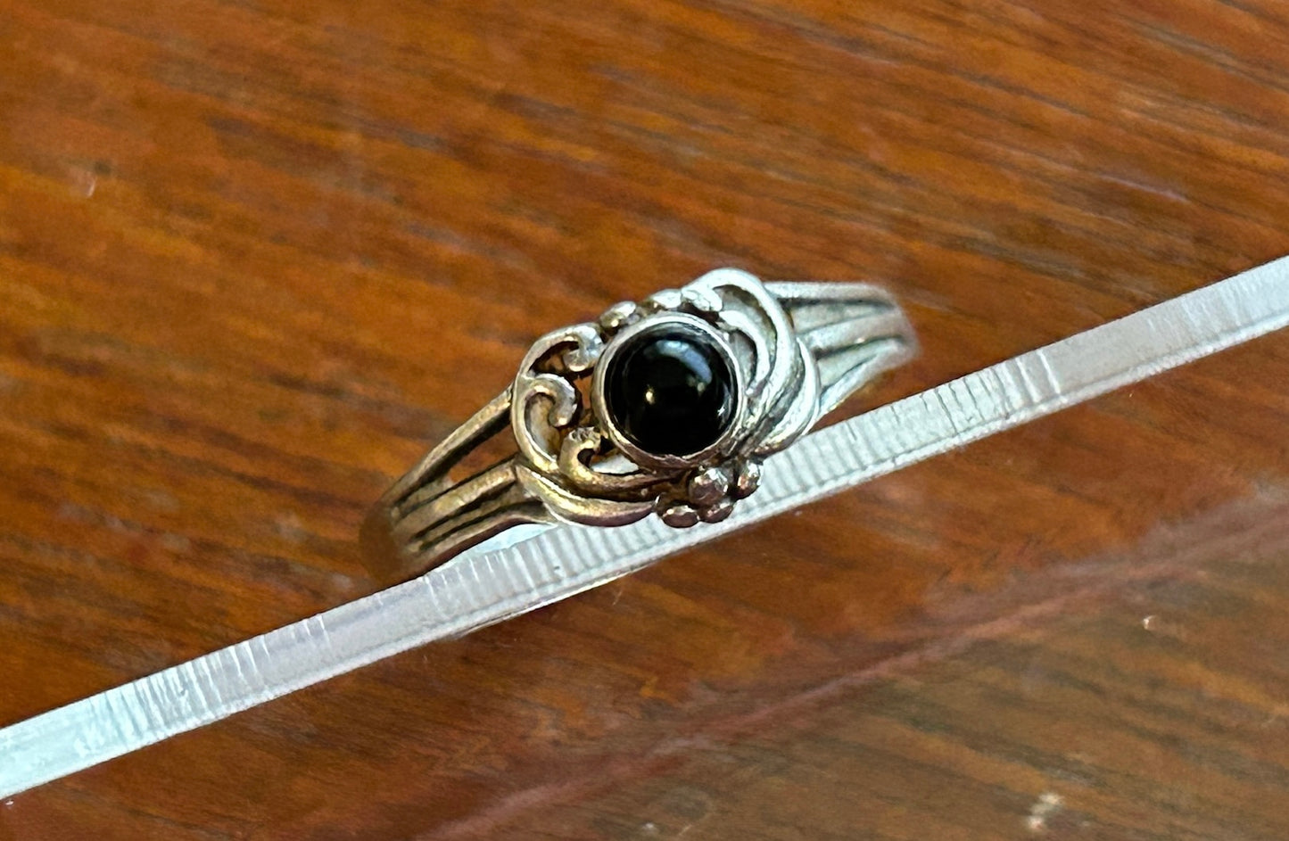 Dainty Sterling Silver 925 Onyx Cabochon Ring Sz 6.75