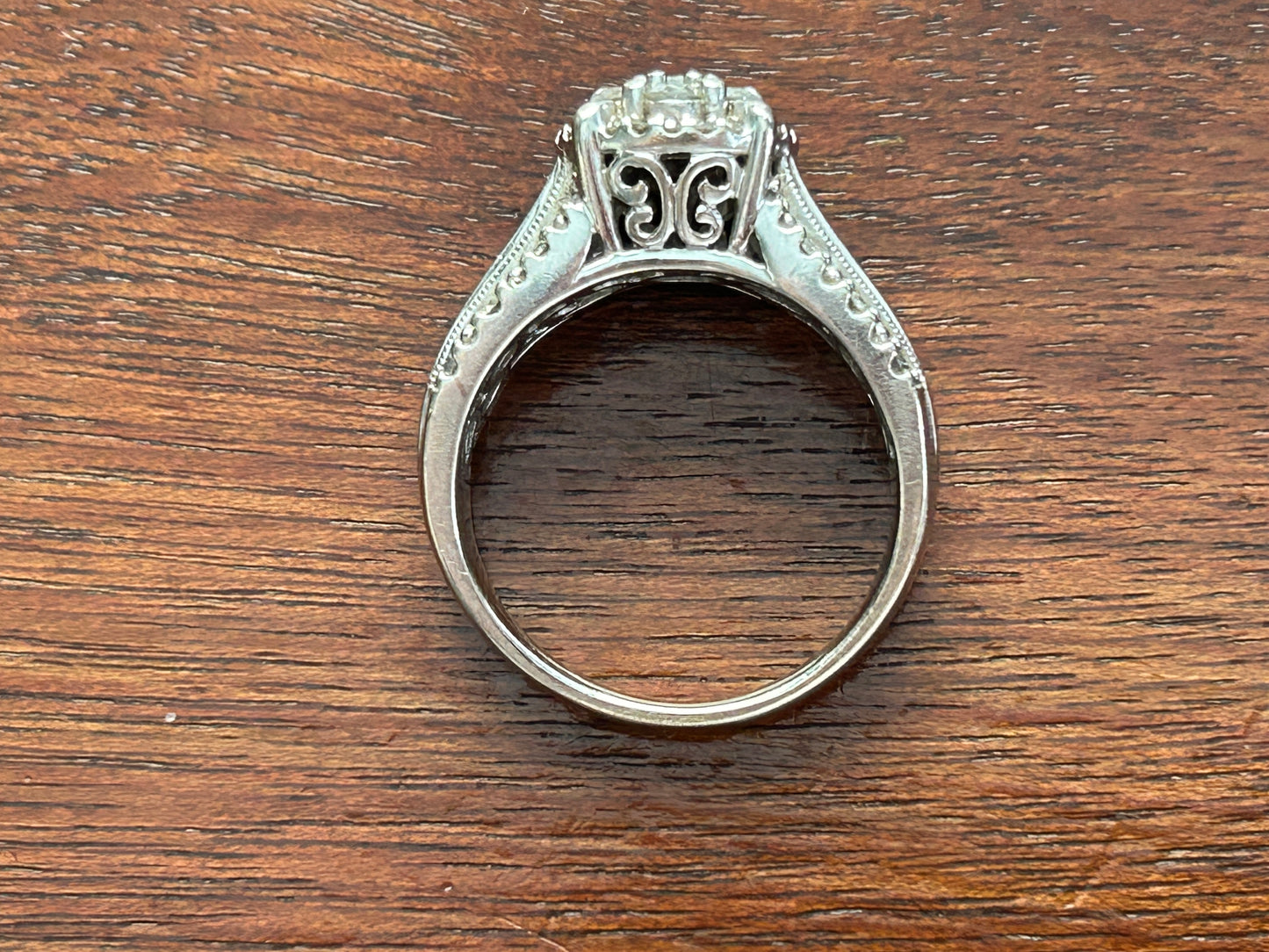 10k White Gold 1ctw Diamond Cluster Ring Sz 7.75 Signed ZEI Baguette Round