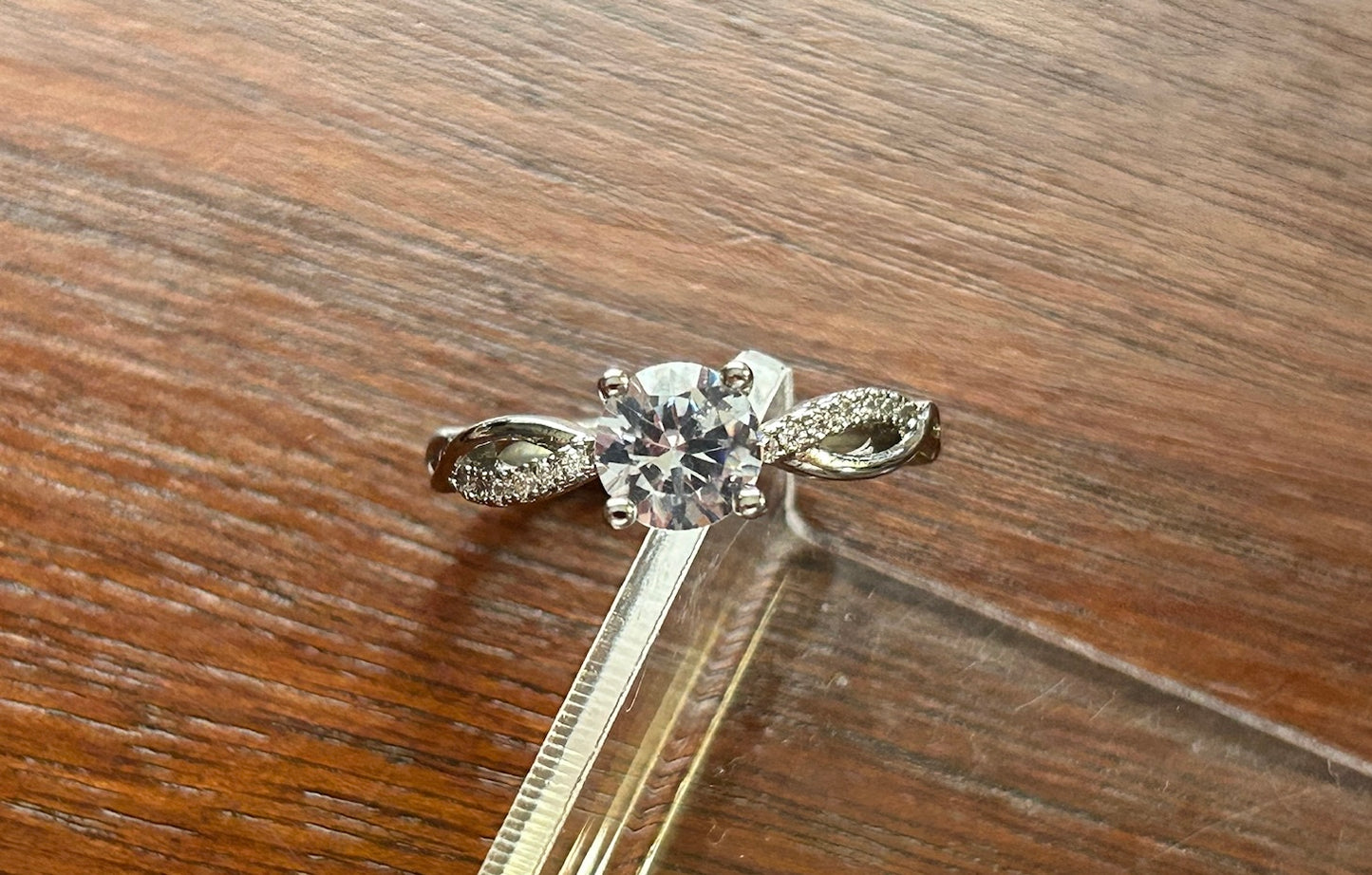 Silver Tone Rhinestone CZ Cubic Zirconia Ring Sz 8