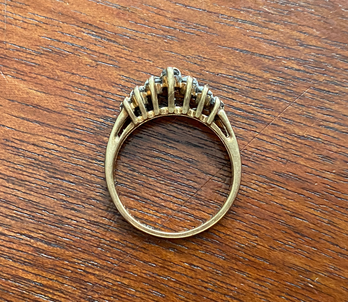 10k Yellow Gold 2 Row Graduating Size Diamond Ring Sz 6